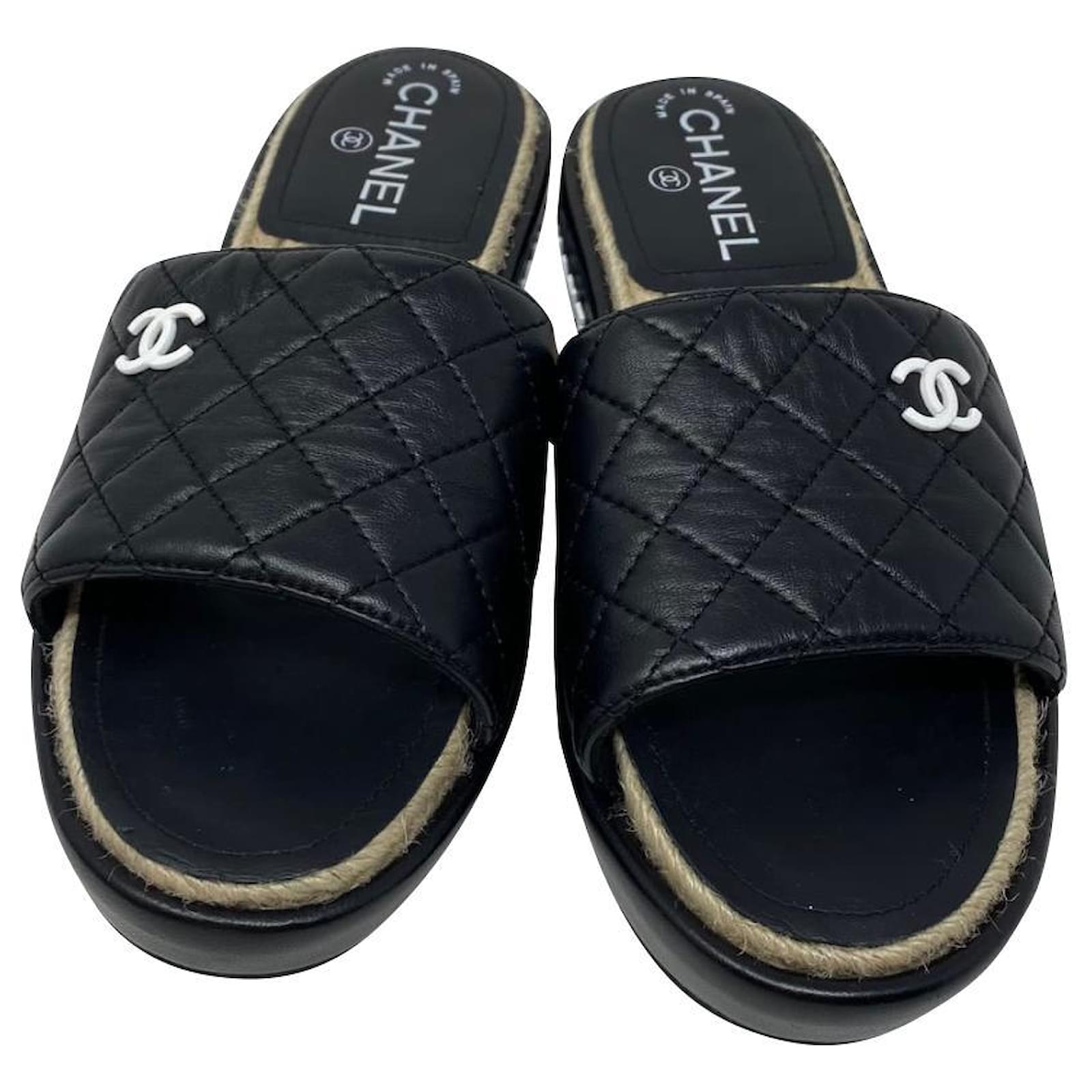 Sandals Chanel Size 38 It