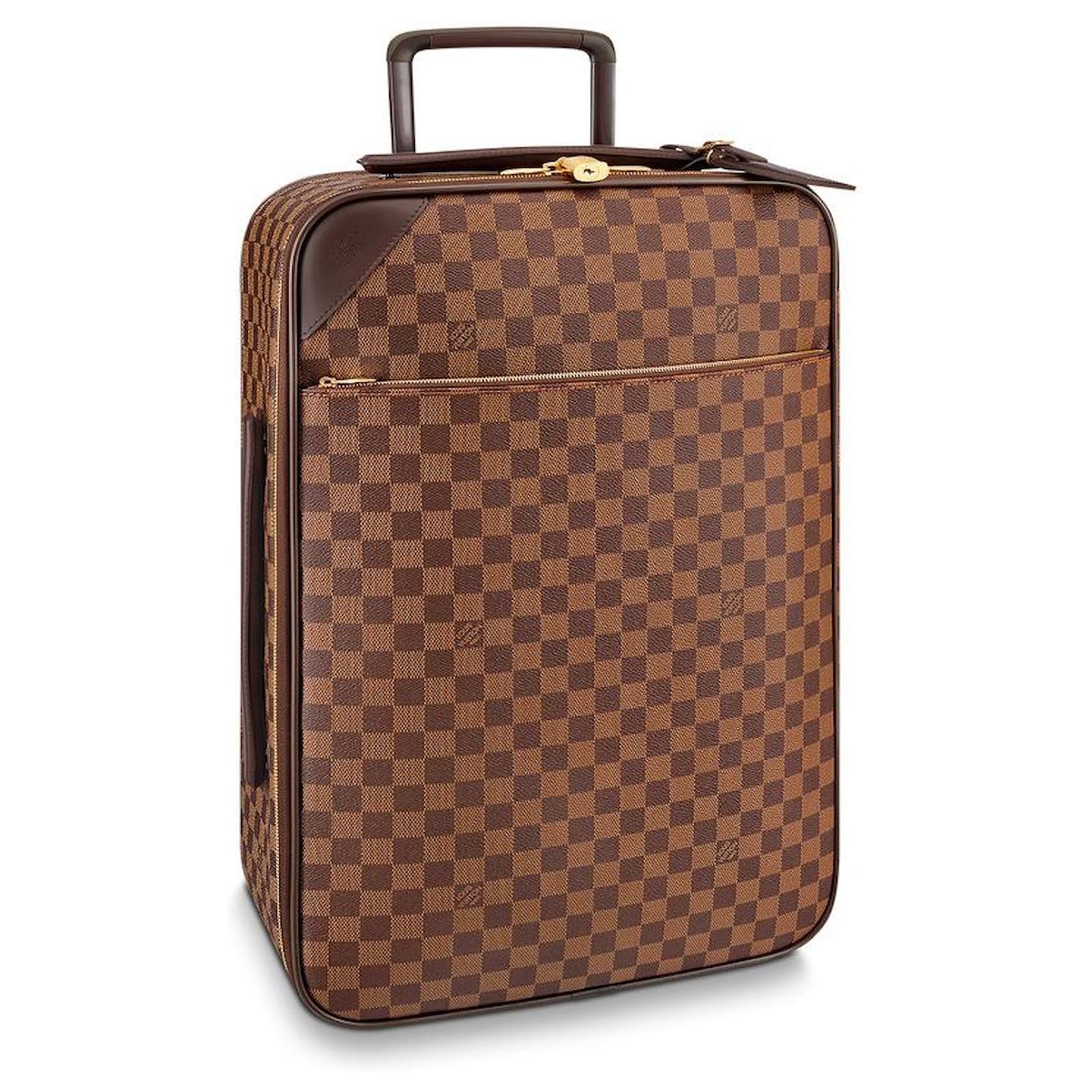 Louis Vuitton LV Pegase Leger 55 travel case Brown Leather ref.364222 -  Joli Closet
