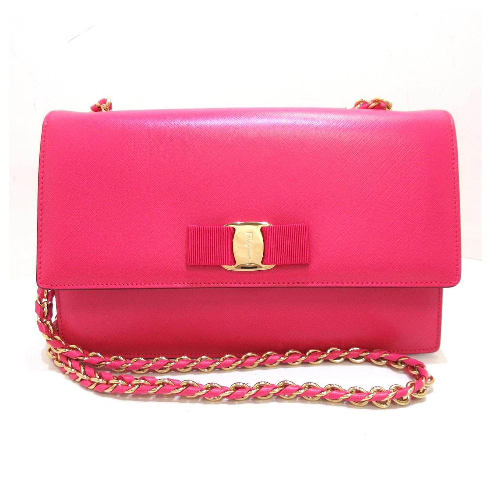 Salvatore Ferragamo Genie Pink Leather ref.367405 - Joli Closet