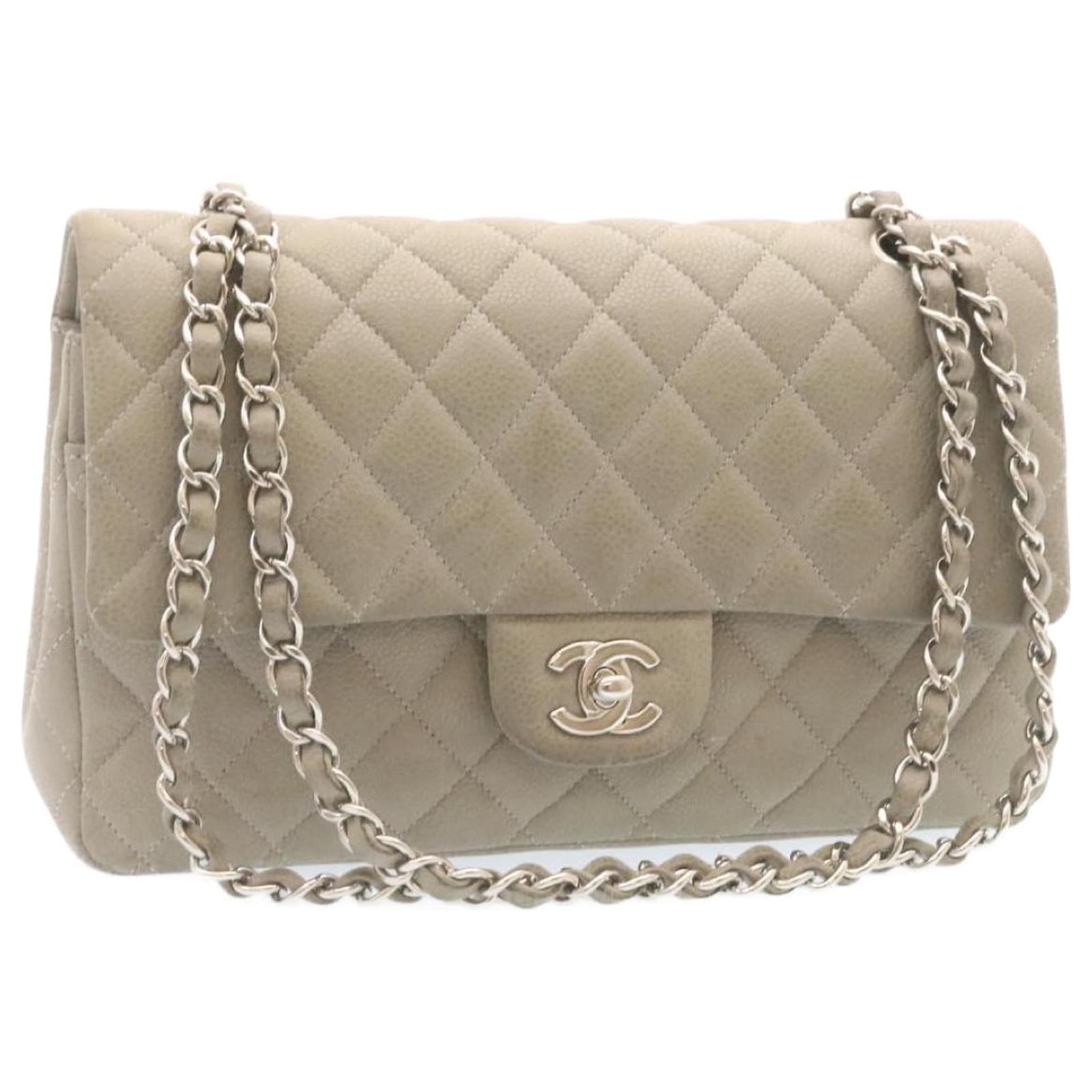 CHANEL Matelasse lined Chain Flap Shoulder Bag Caviar Skin Gray CC Auth  24550 White Cloth ref.370662 - Joli Closet