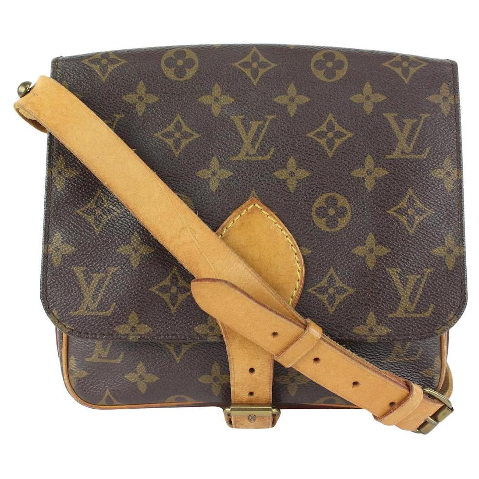 Autre Marque Louis Vuitton Monogram Cartouchiere MM Borsa a tracolla con  patta Pelle ref.370980 - Joli Closet