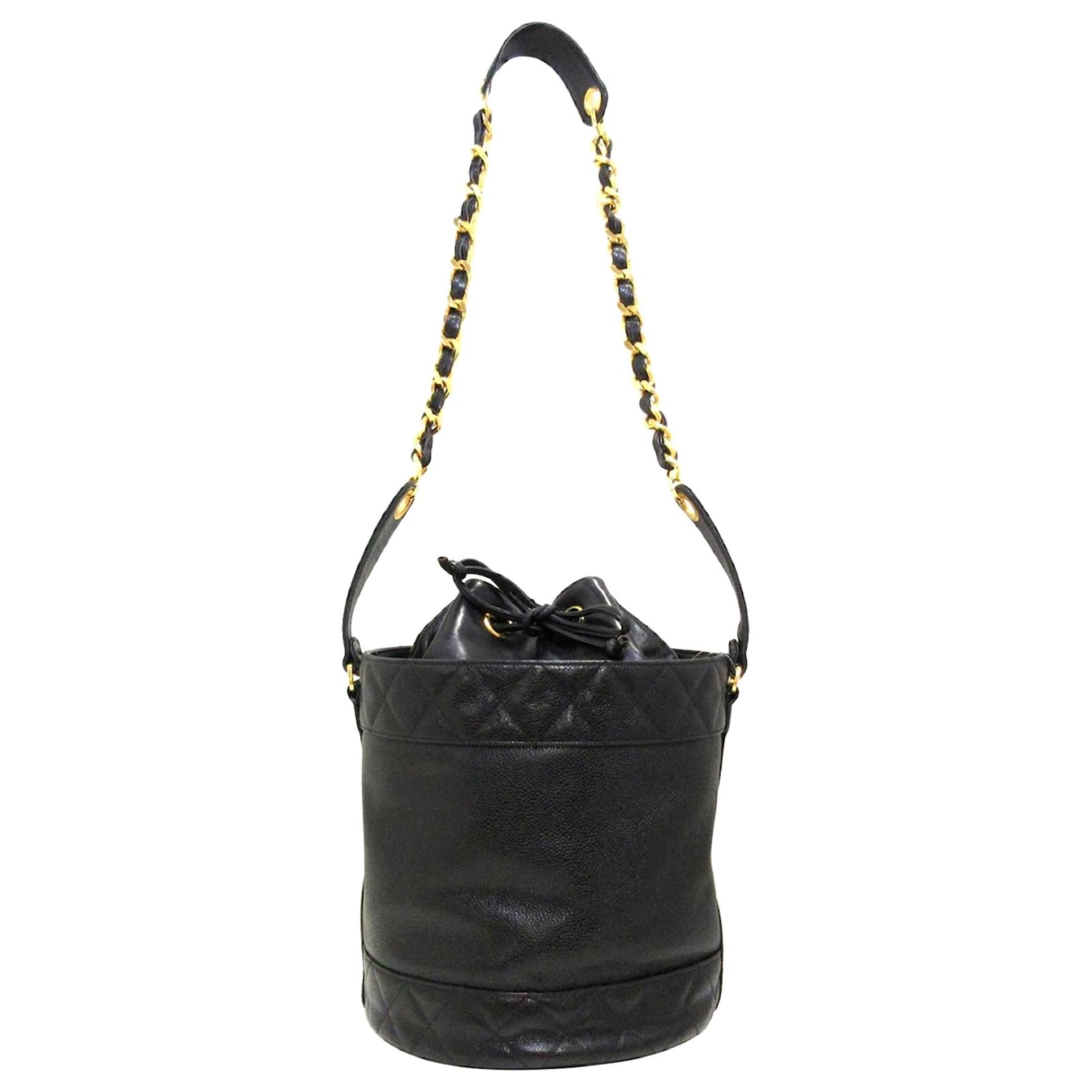 Chanel Black CC Caviar Leather Bucket Bag ref.374749 - Joli Closet