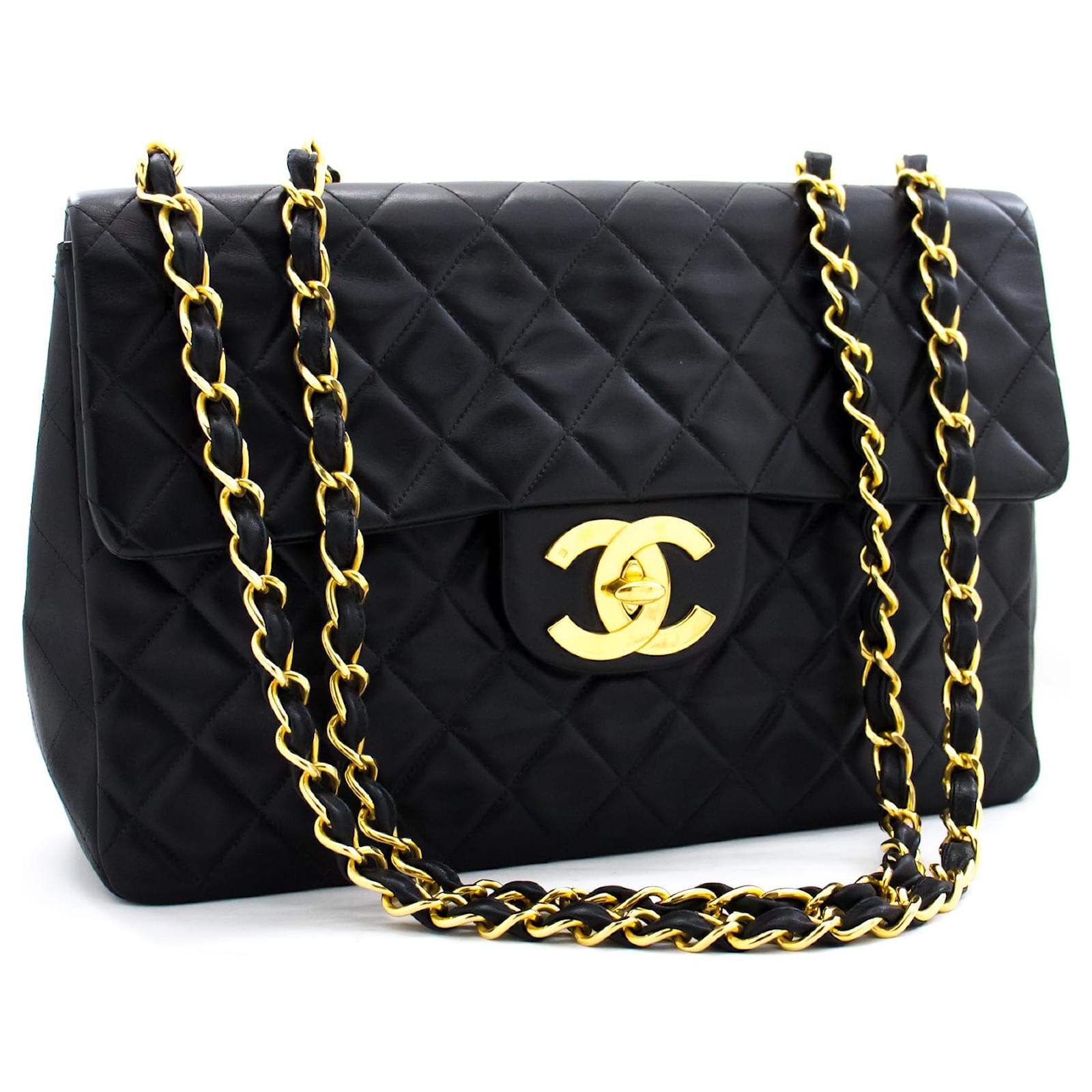 Chanel Jumbo 13 Maxi 2.55 Flap Chain Shoulder Bag Black Lambskin Leather  ref.375136 - Joli Closet