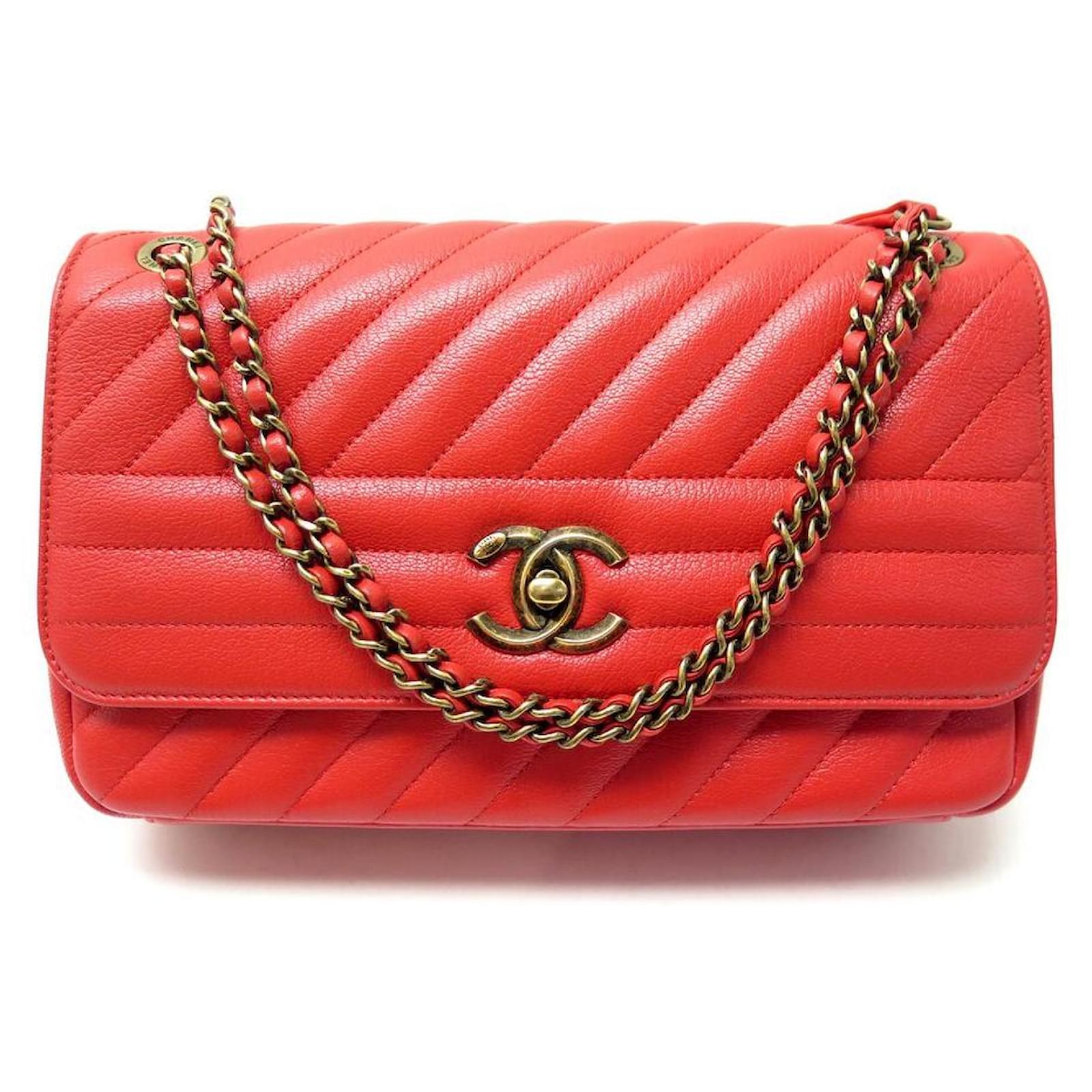 chanel red chevron bolsa