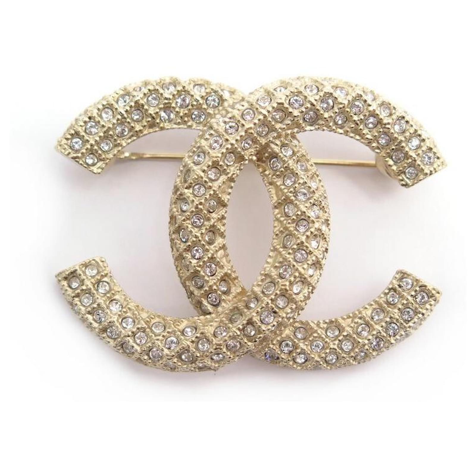 broche chanel logo cc en perles strass metal