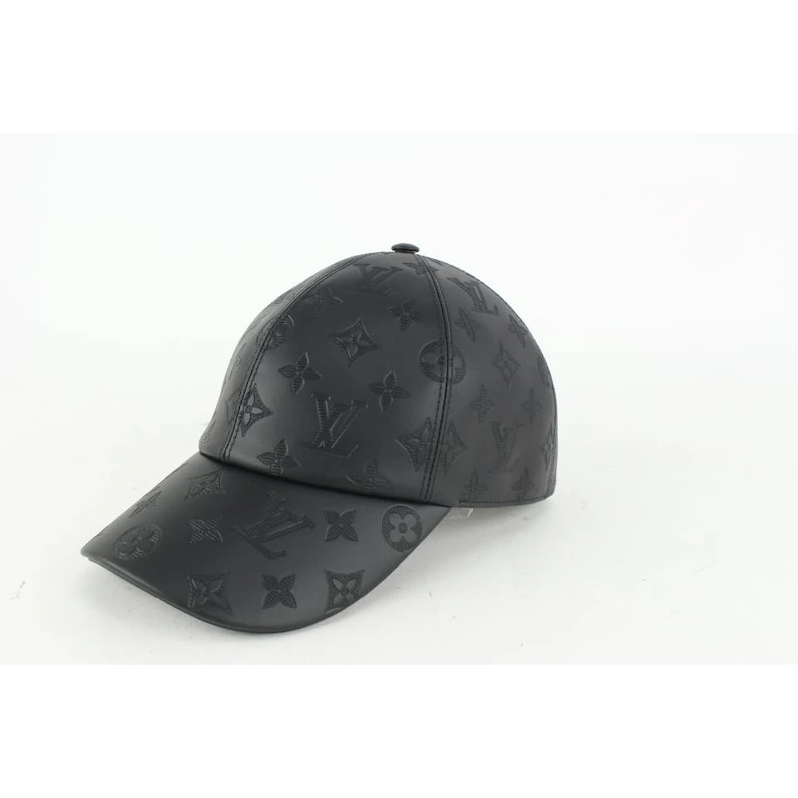 Louis Vuitton Black Leather Monogram Shadow Cap ou Pas Baseball