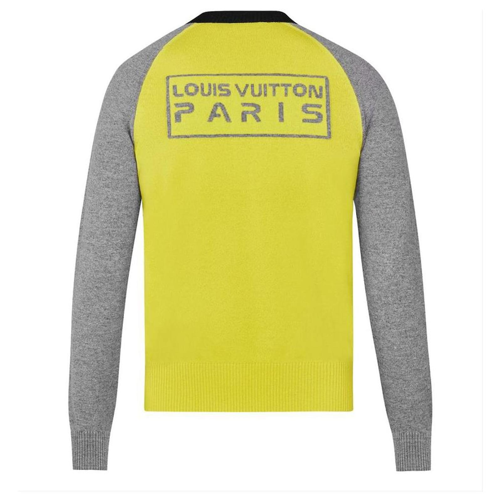 Louis Vuitton Suéter de cuello redondo en bloque de color gris x amarillo  grande para hombre ref.376242 - Joli Closet
