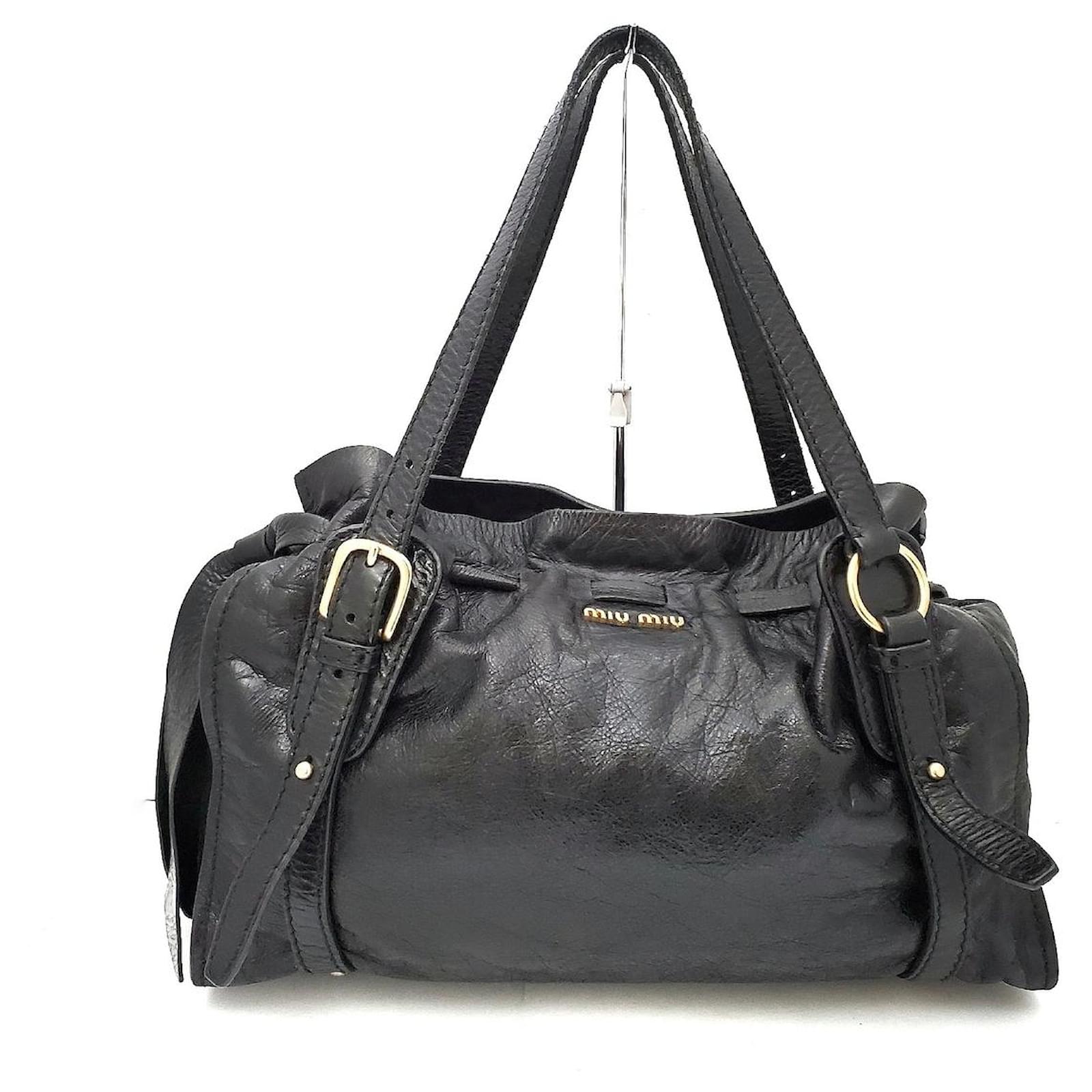 Miu Miu Tote bag Black Leather ref.377089 - Joli Closet