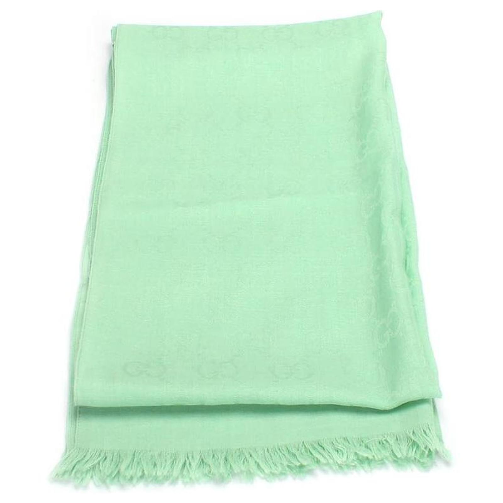 Gucci GG Wool and Silk Scarf in green Wool/Hair ref.377360 - Joli Closet