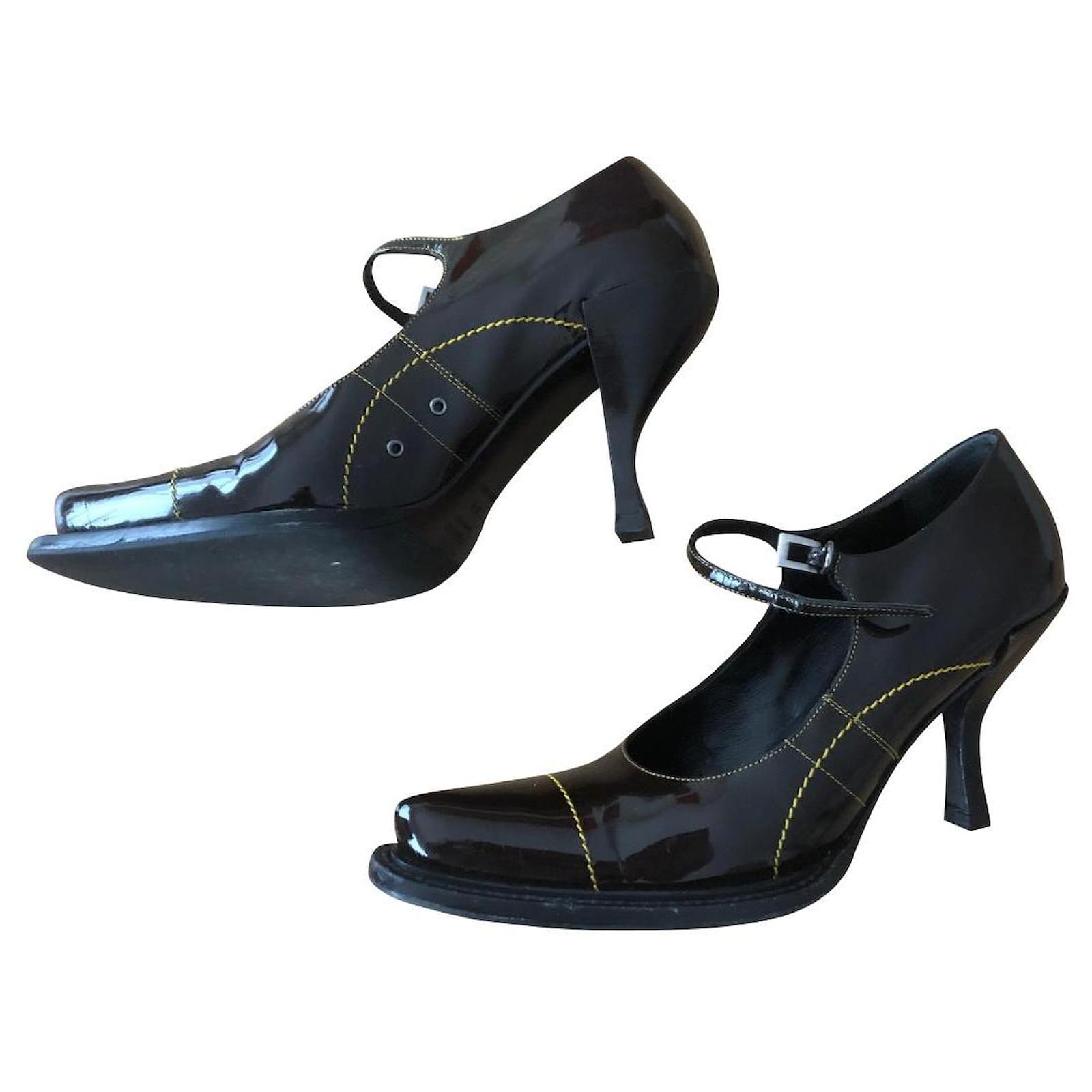 Prada Heels Dark brown Patent leather ref.379946 - Joli Closet