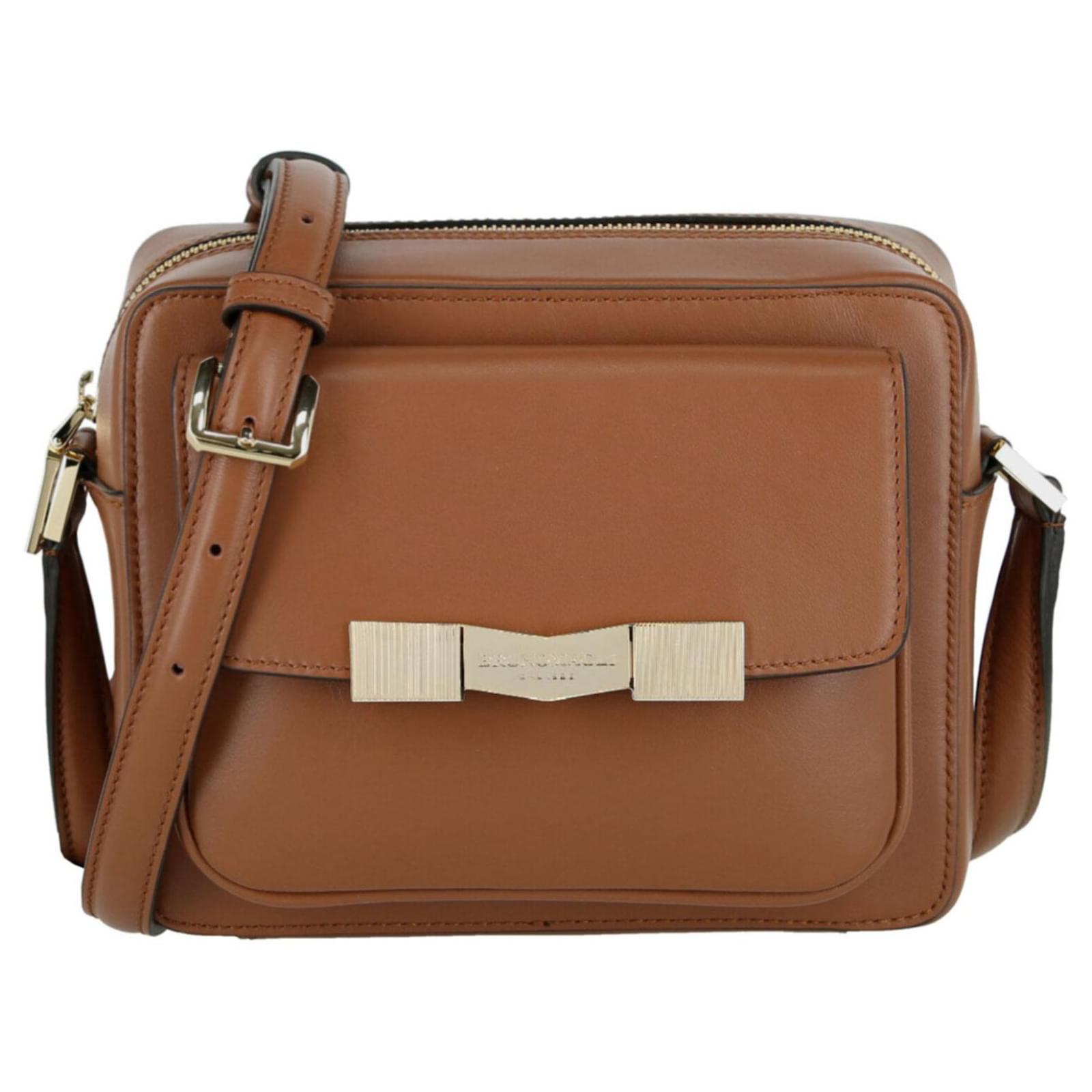 Bruno Magli Chiseled M Leather Camera Bag Brown ref.381342 Joli