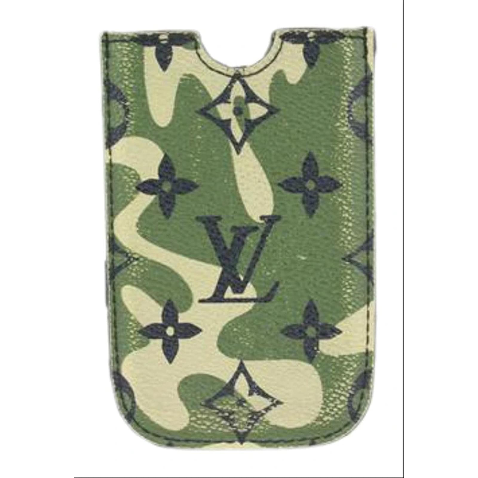 Louis Vuitton Monogram Camo Monogramouflage iPhone Case ref.382101