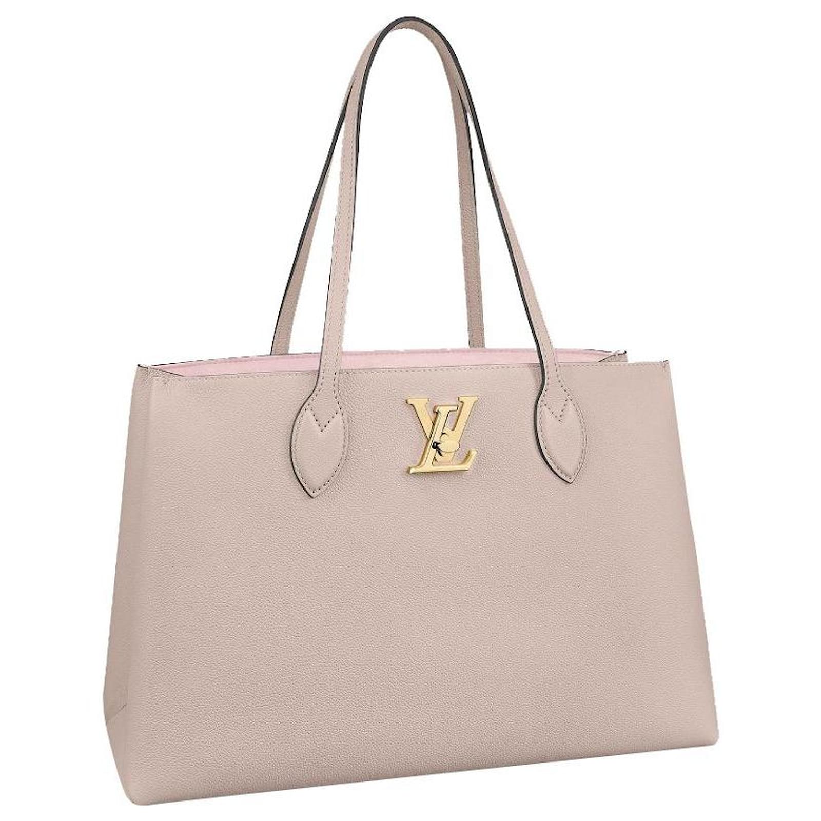 Louis Vuitton LV Lockme Shopper