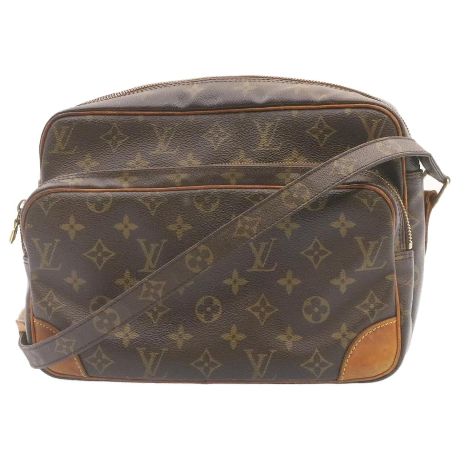 Louis Vuitton M45244 Nile Old Monogram Shoulder Bag Canvas Ladies