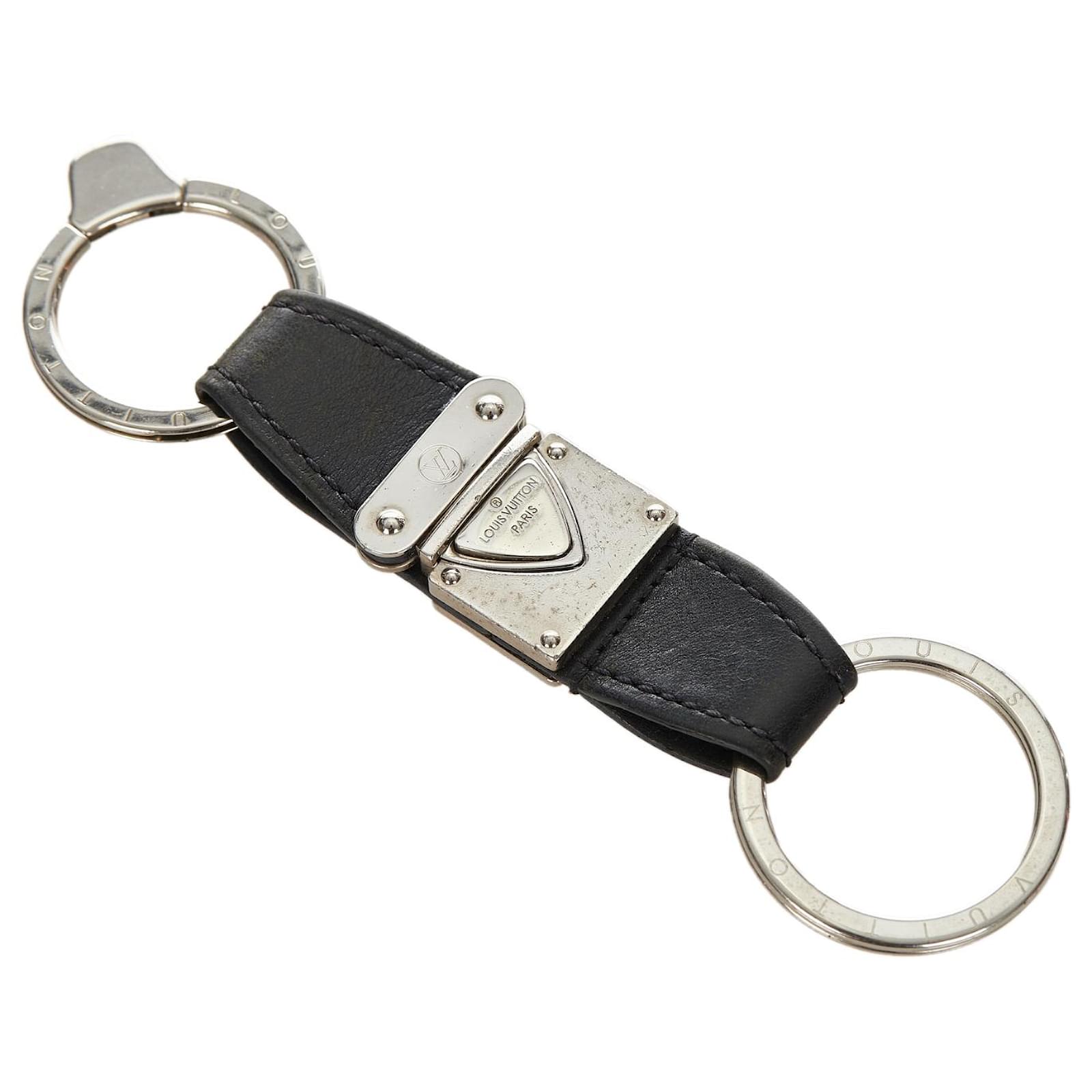 Louis Vuitton Black Leather Key Chain Silvery Metal Pony-style