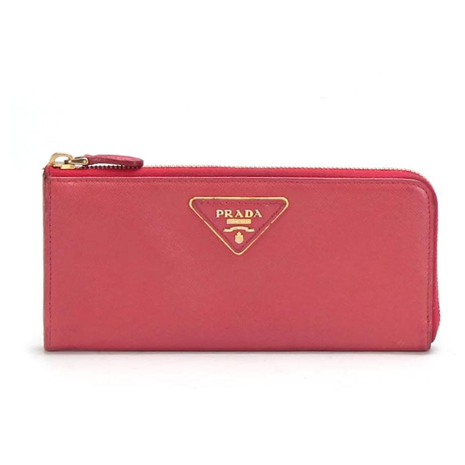 prada wallet 164