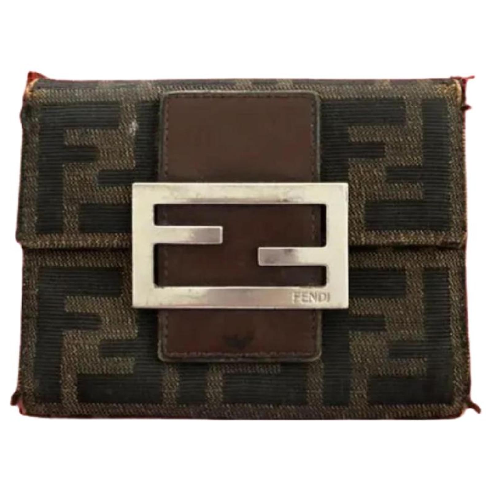 fendi wallet used