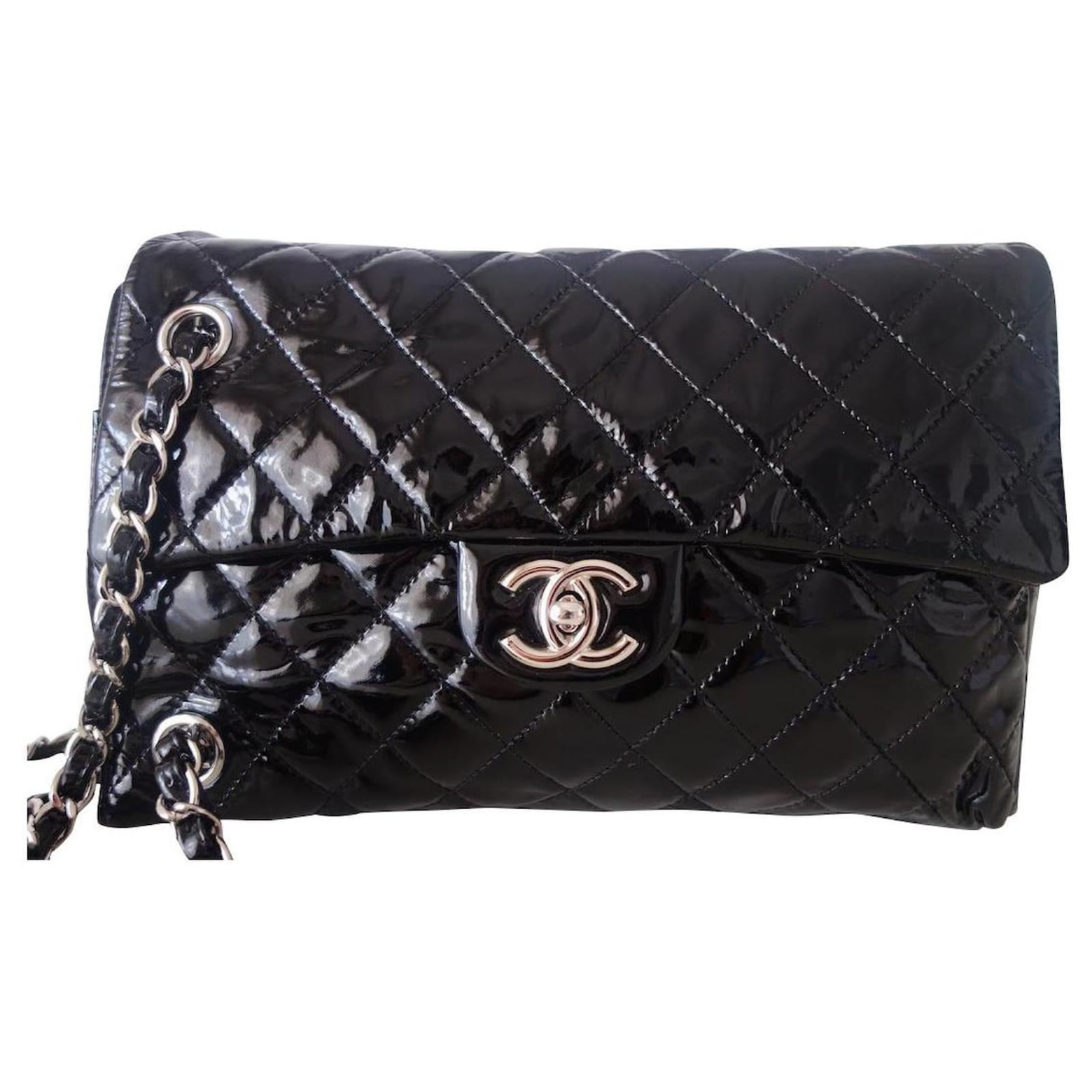 Timeless Chanel Classic Bag Upside down Black Patent leather ref.389315 -  Joli Closet