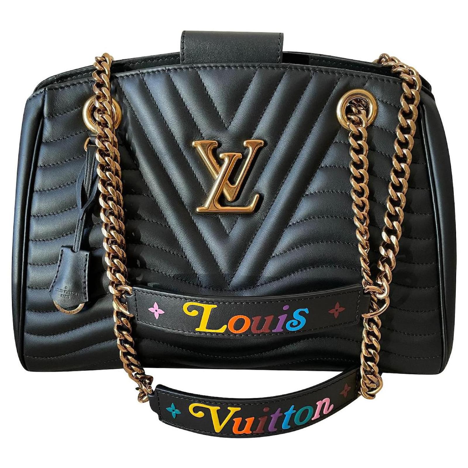 Louis Vuitton GM black New wave bag in new condition Leather ref