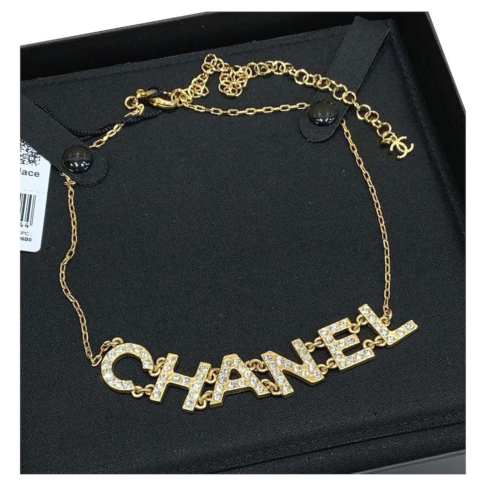 NEW CHANEL NECKLACE CC LOGO STRASS GOLD METAL BALL + NEW NECKLACE BOX