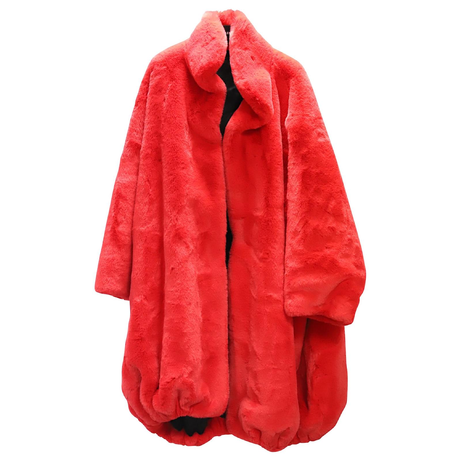 Asymmetric red coat at Kikis Stocksale