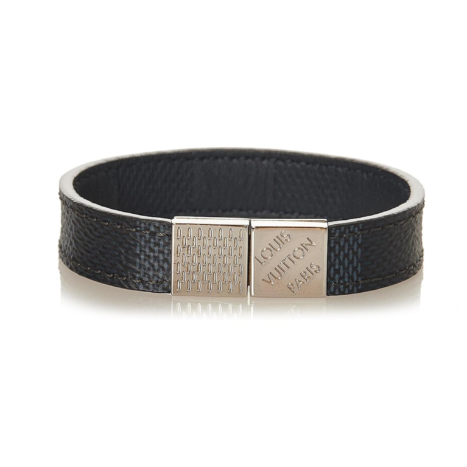 Louis Vuitton Black Damier Graphite Pull It Bracelet Silvery Cloth Metal  ref.392502 - Joli Closet
