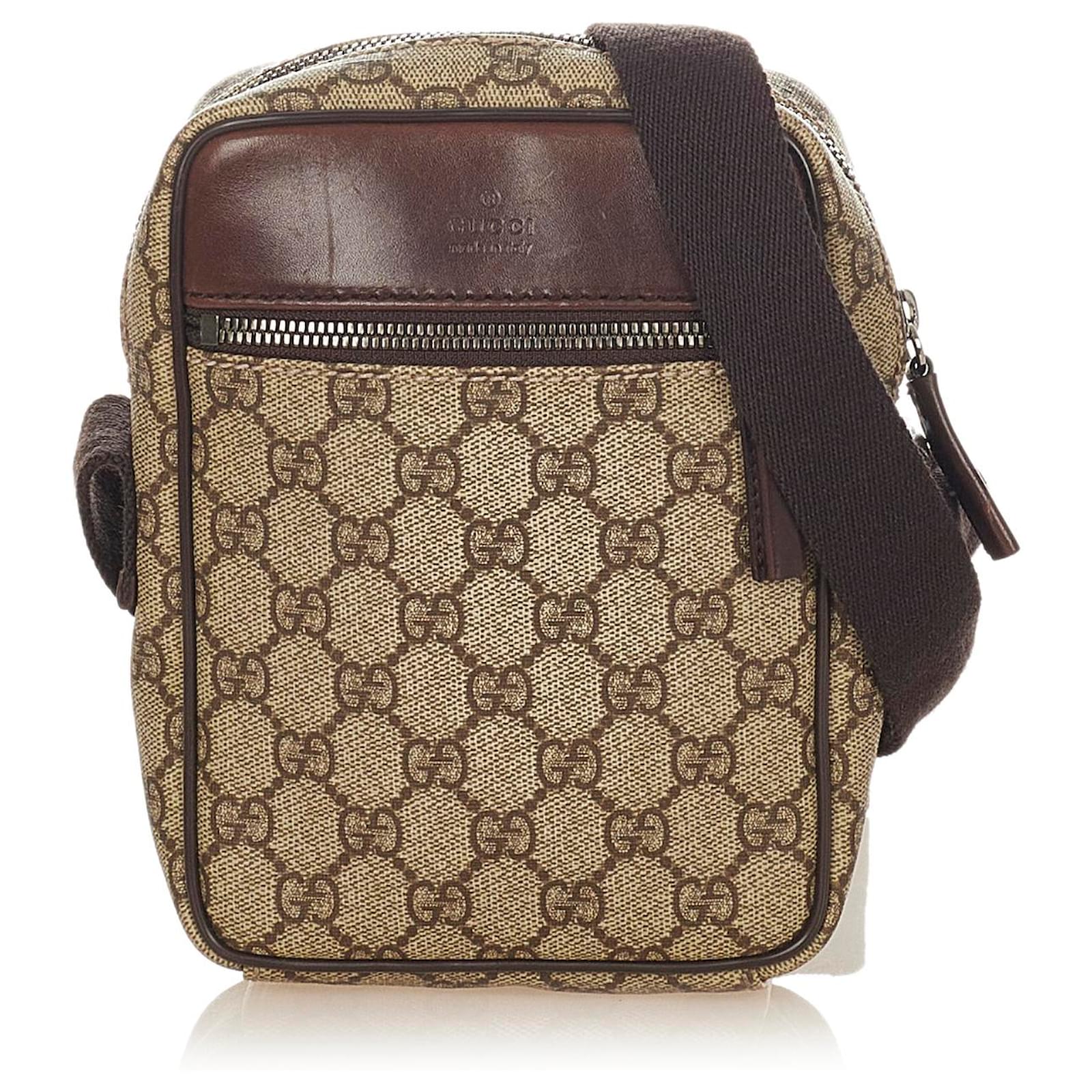 ショルダーバッグ・ポシェット GUCCI  Crossbody Bags Women Fabric Beige/Brown Gucci GG Marmont Small Matelasse Leather Chain Crossbody Bag
