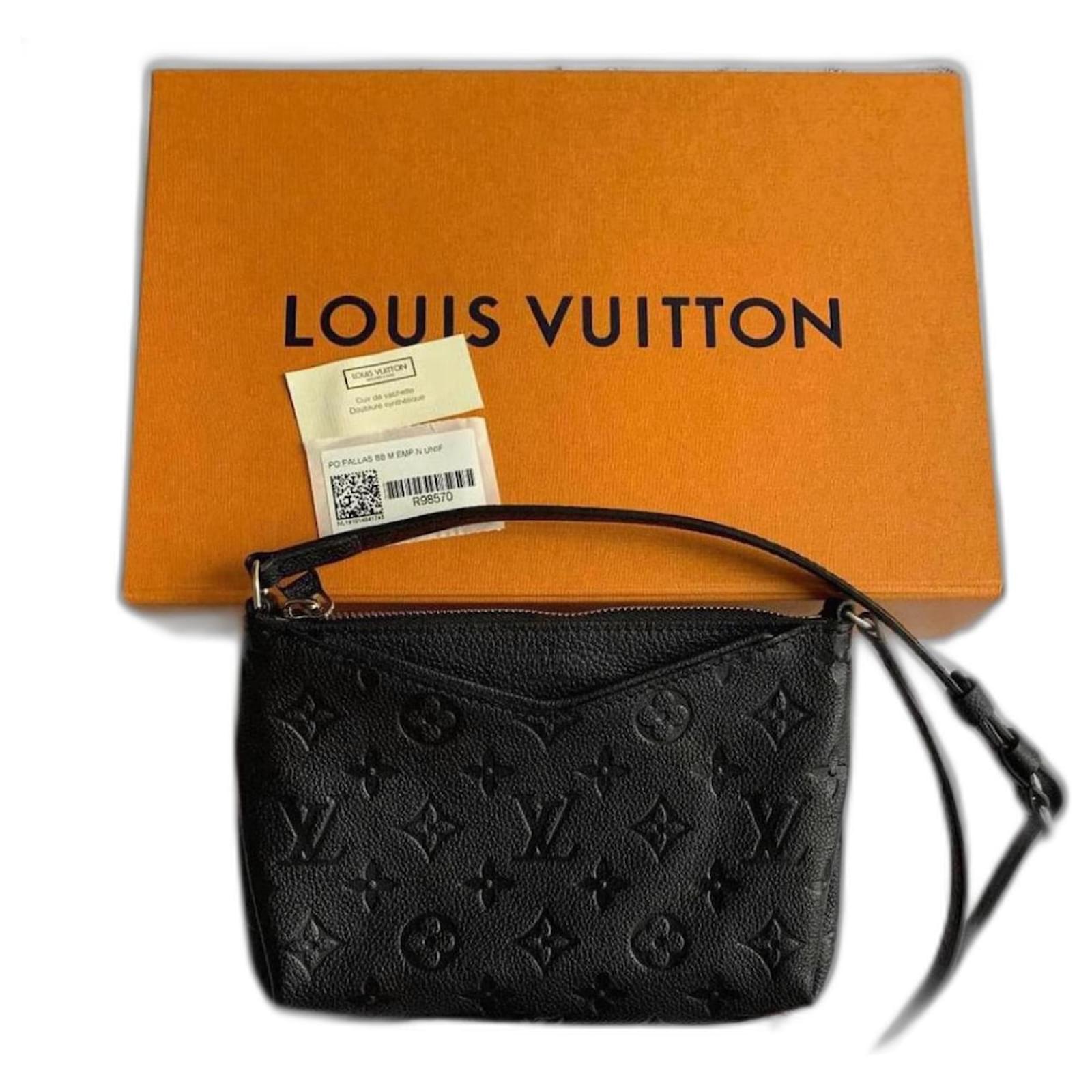 Louis Vuitton Pallas Black Leather ref.392690 - Joli Closet