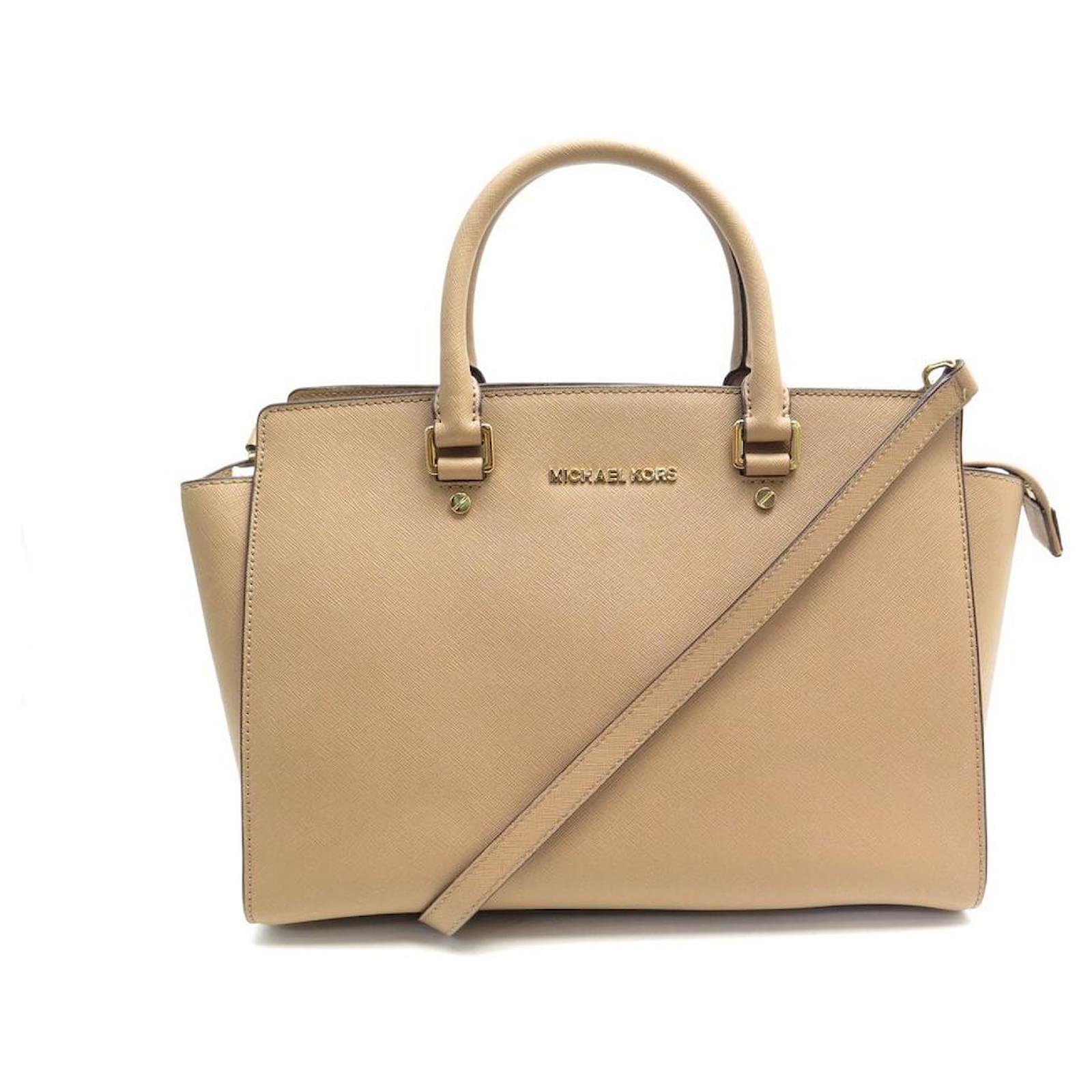 Michael Kors Selma Satchel/Top Handle Bag Large Bags & Handbags