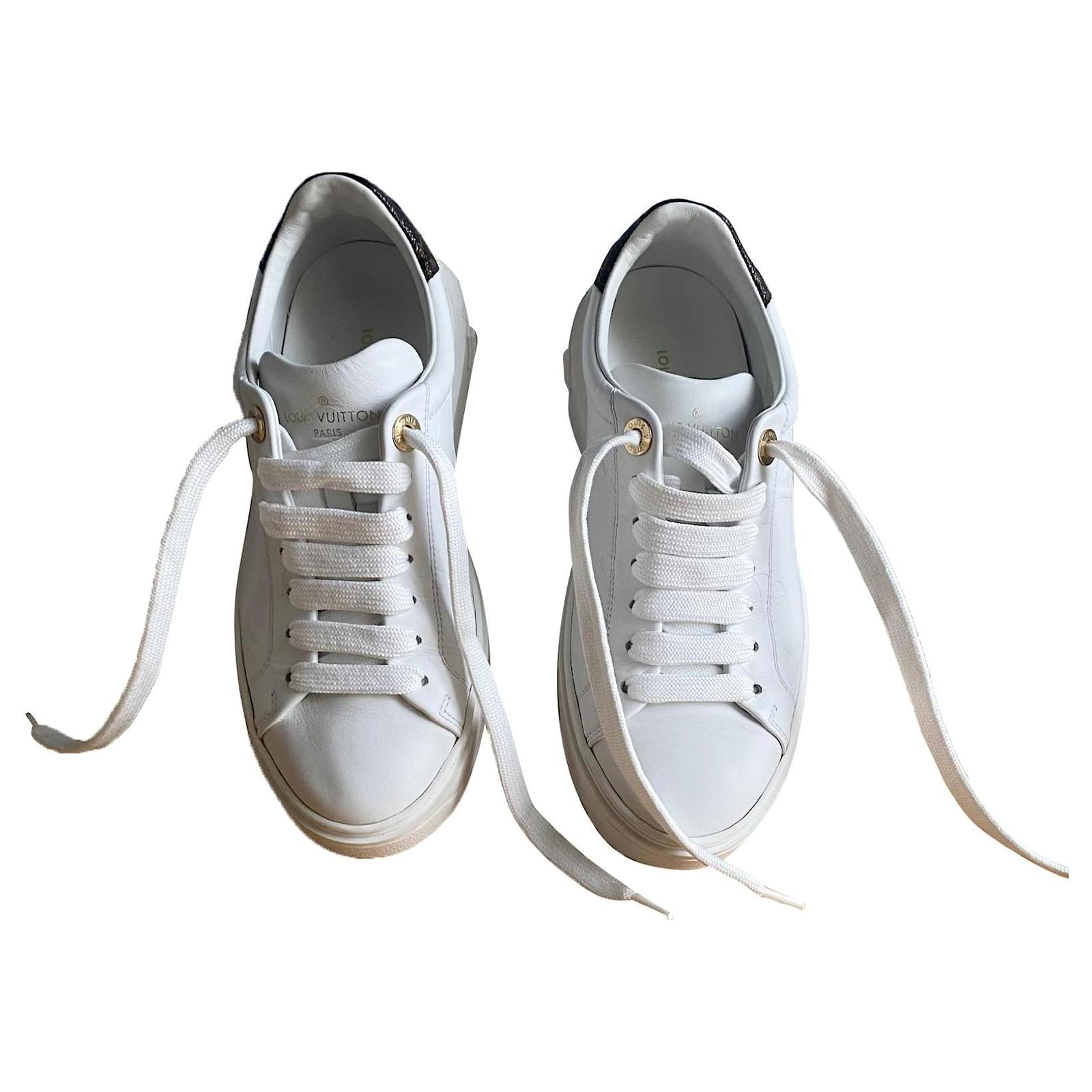 Louis Vuitton Time Out Leather Trainers In White