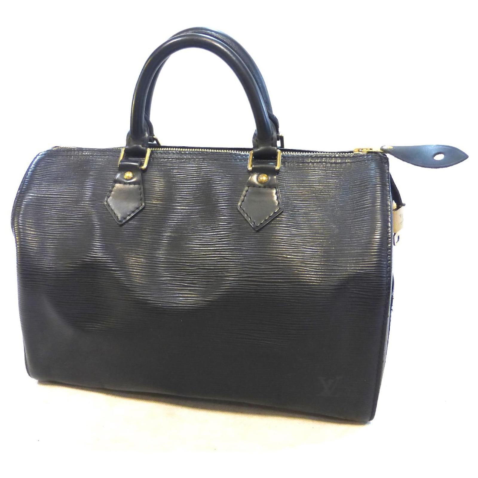 Louis Vuitton Speedy 30 Cuir épi noir Black Leather ref.393991 - Joli Closet