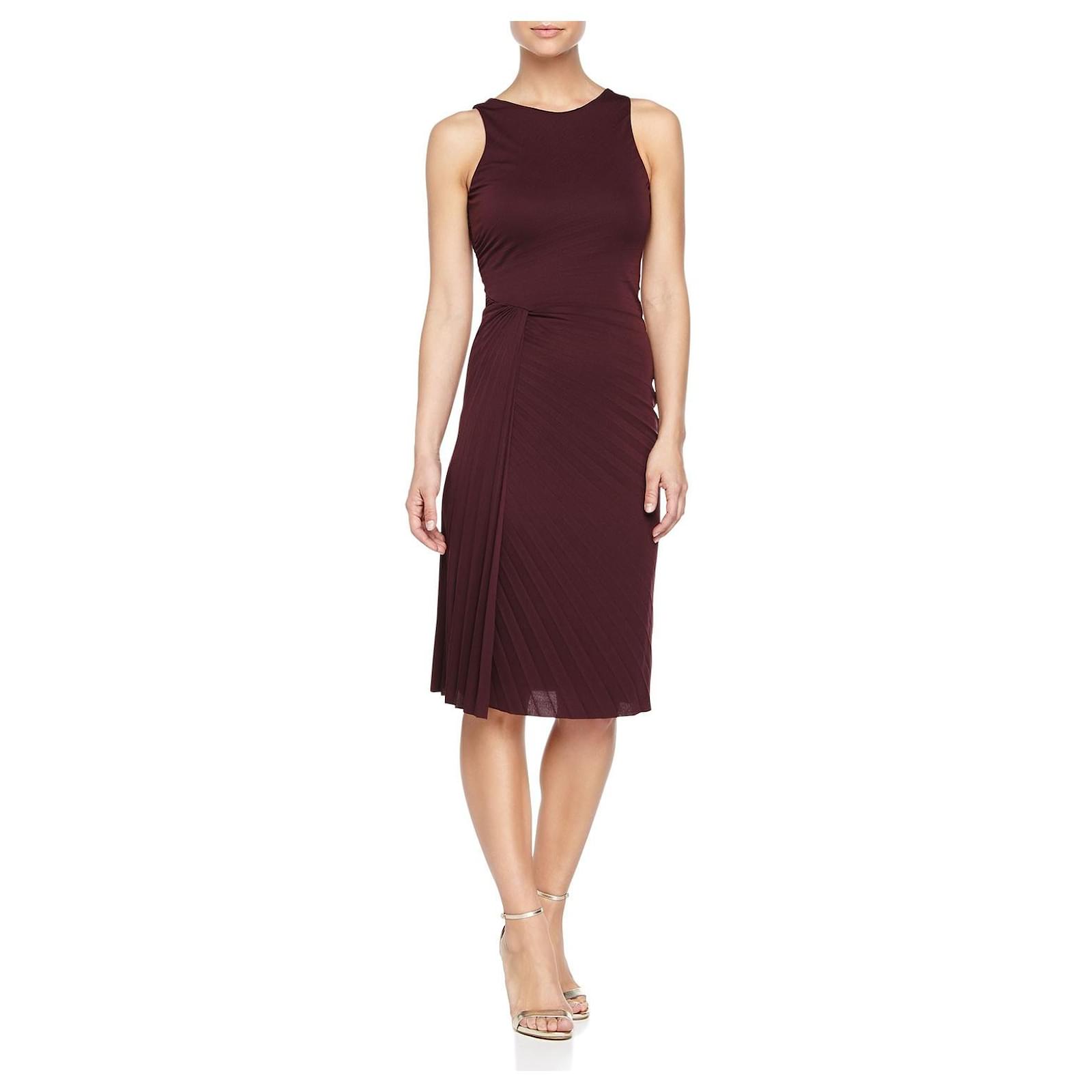 Halston Heritage Dresses Dark red Polyester ref.394134 - Joli Closet