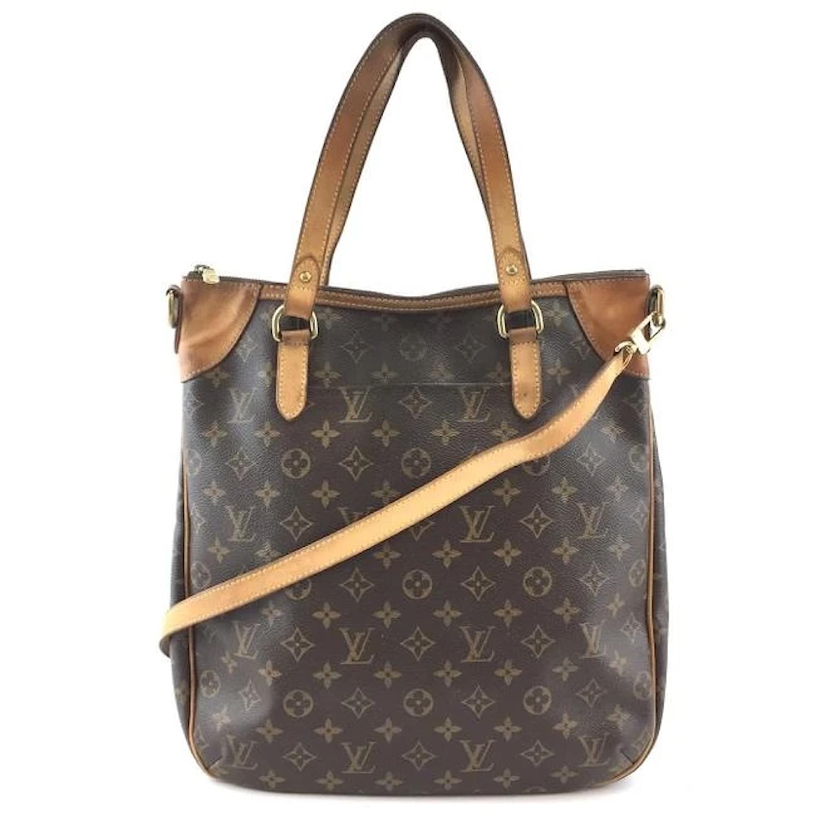 Tela Louis Vuitton Odeon GM Monogram Marrone Pelle ref.395690 - Joli Closet