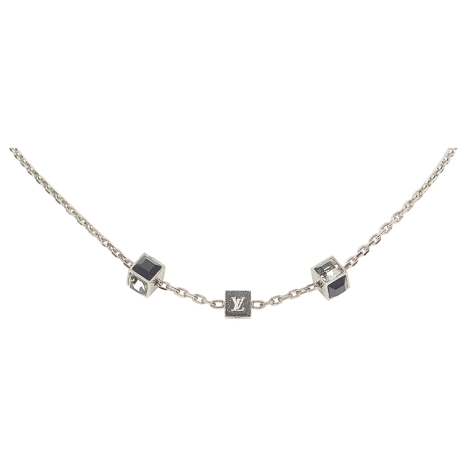 Louis Vuitton Silver Gamble Necklace Silvery Metal ref.396869 - Joli Closet