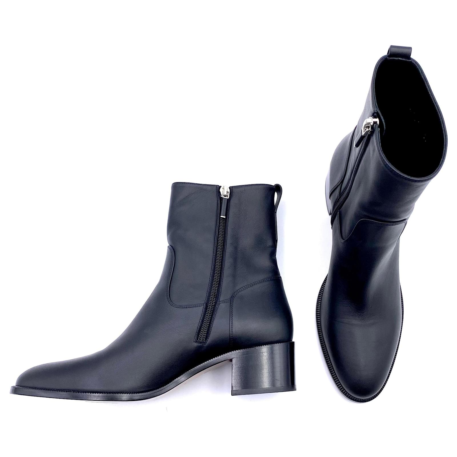 Dior ankle boots in black leather ref.398400 - Joli Closet