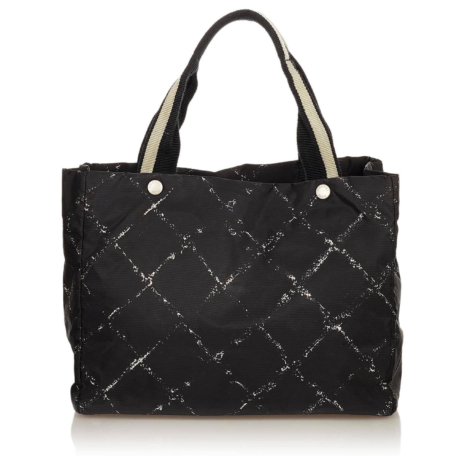 Chanel Black Old Travel Line Nylon Tote Bag White Cloth ref.399517