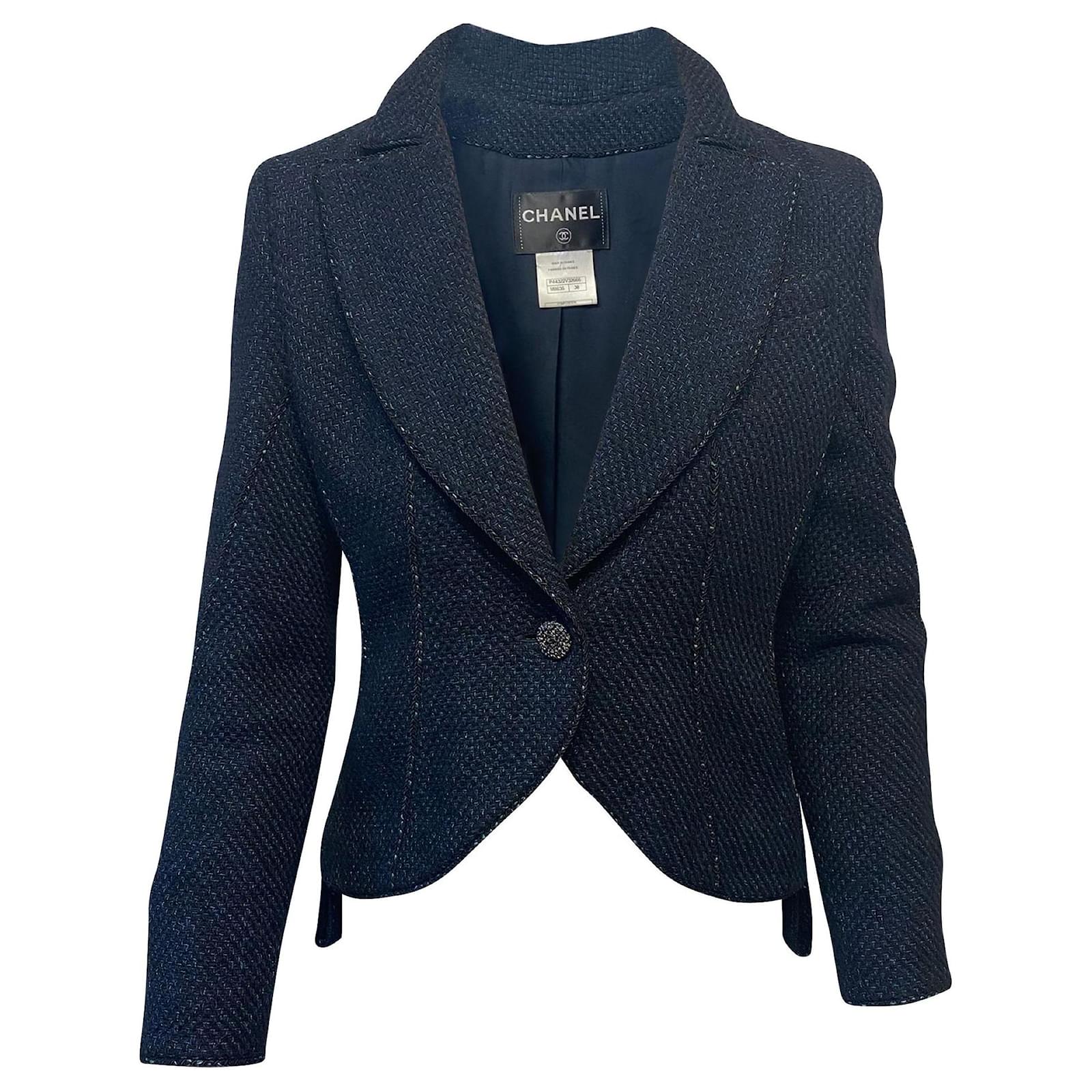 Timeless Chanel Single Breasted Jacket in Blue Tweed ref.399939 - Joli Closet