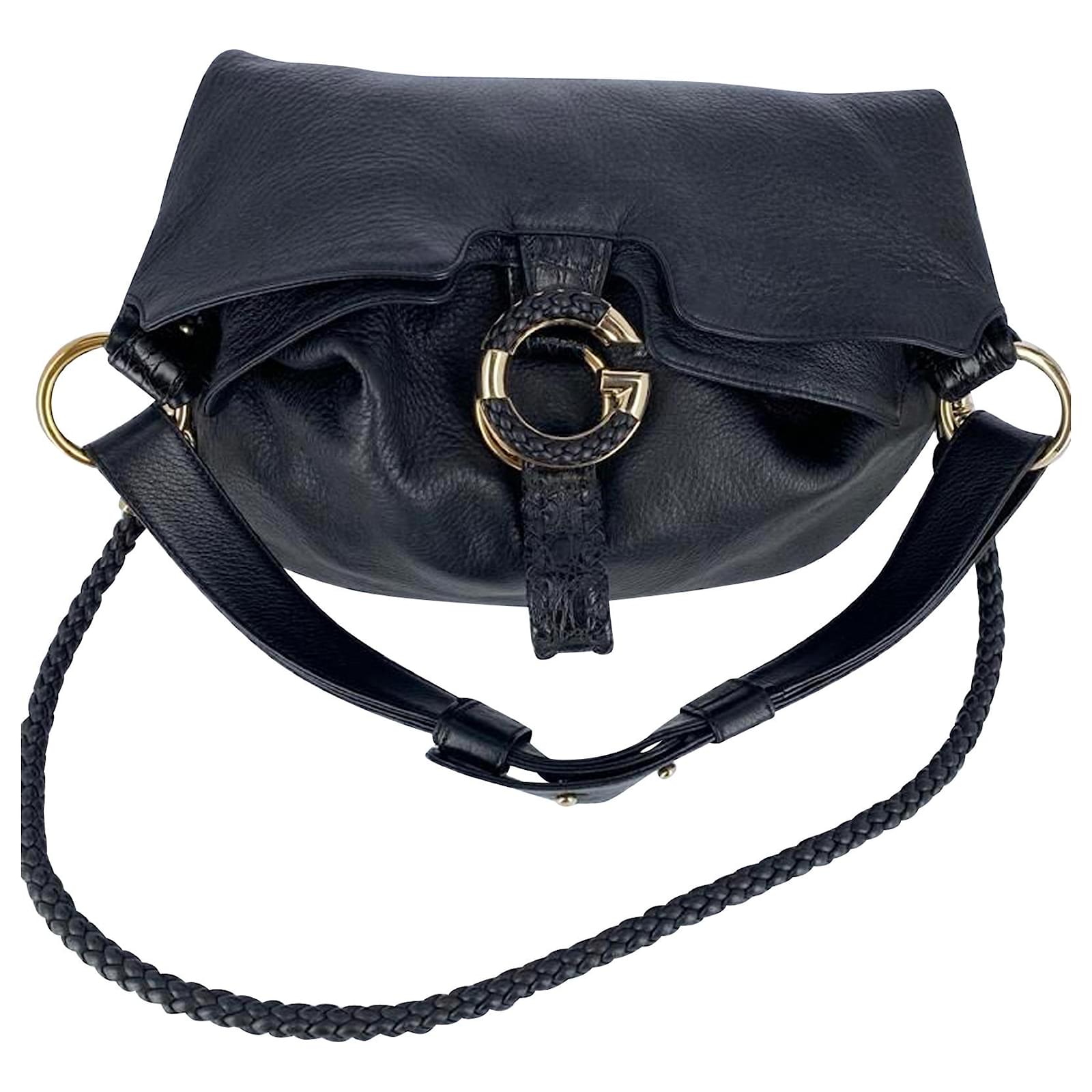 Gucci G Wave Shoulder Bag in Black Leather ref.401954 - Joli Closet