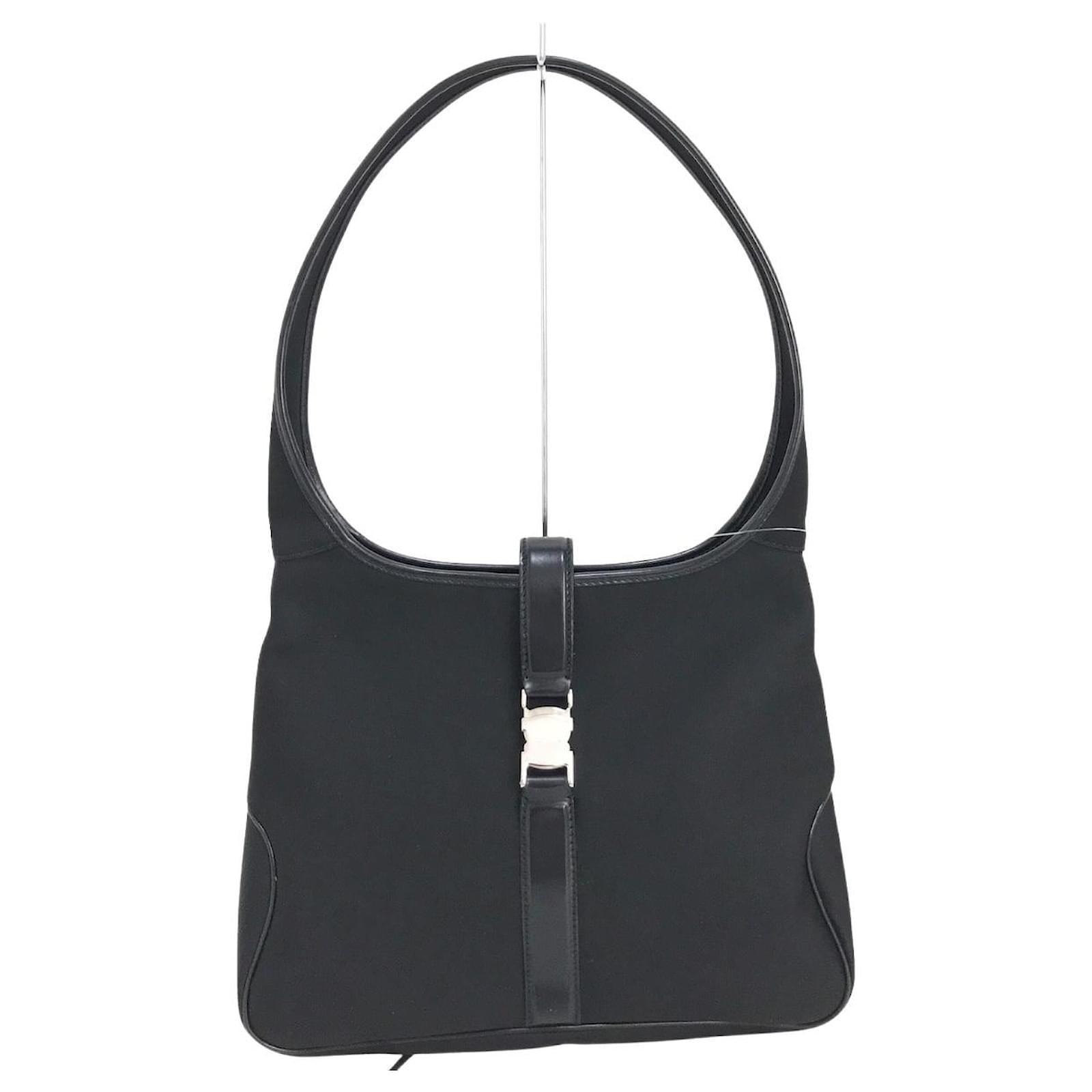 Salvatore Ferragamo Shoulder Bag Black Leather ref.403390