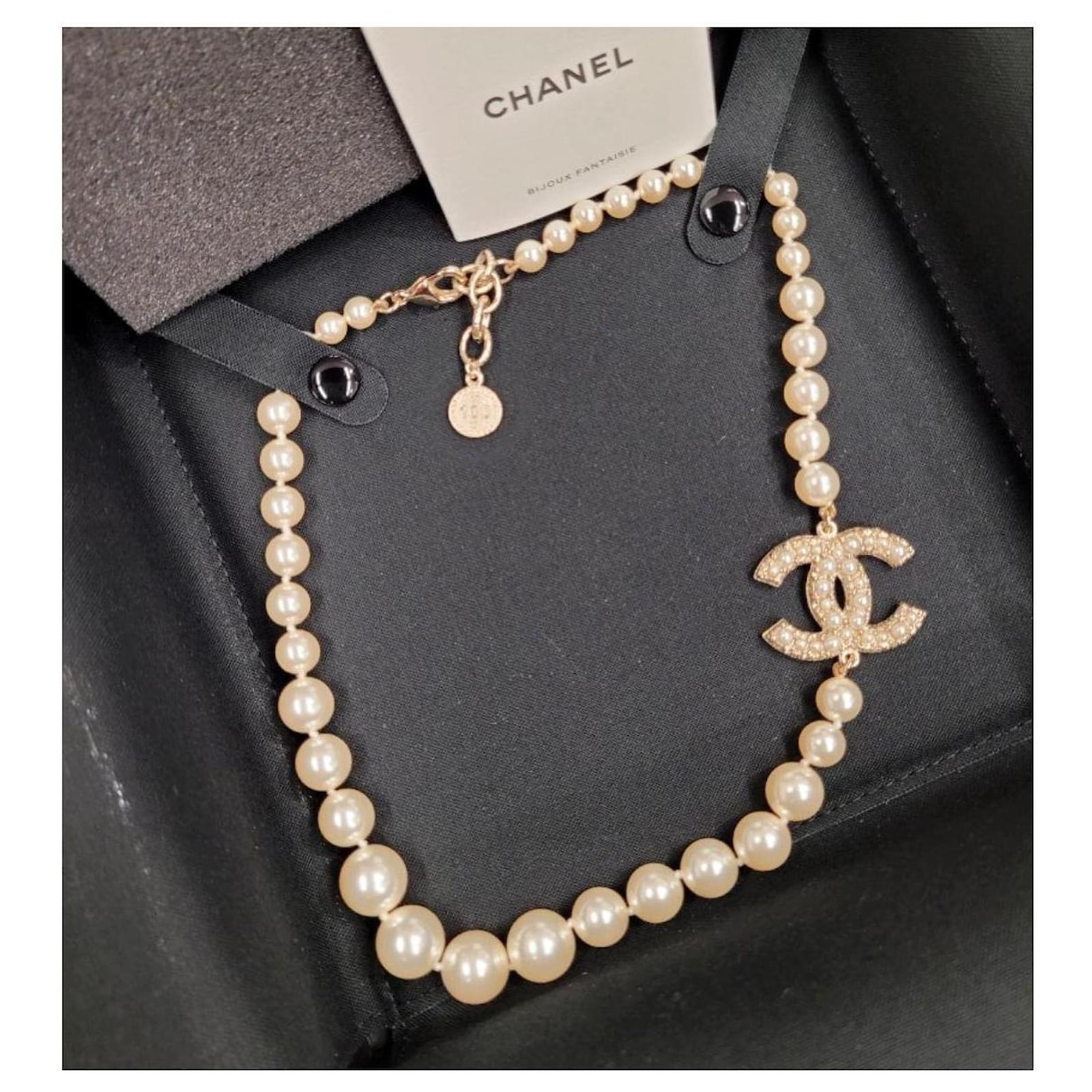Chanel pearl necklace choker ref.403939 - Joli Closet