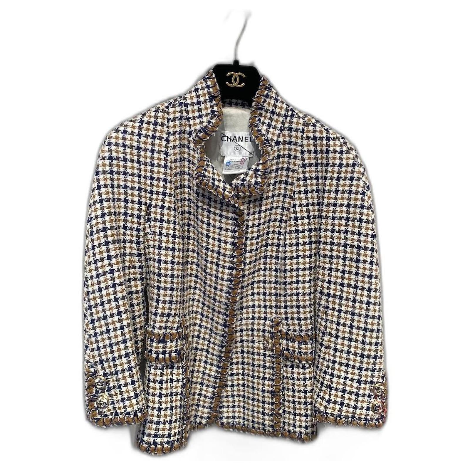 Chanel Jackets Beige Polyester Viscose ref.407565 Joli Closet