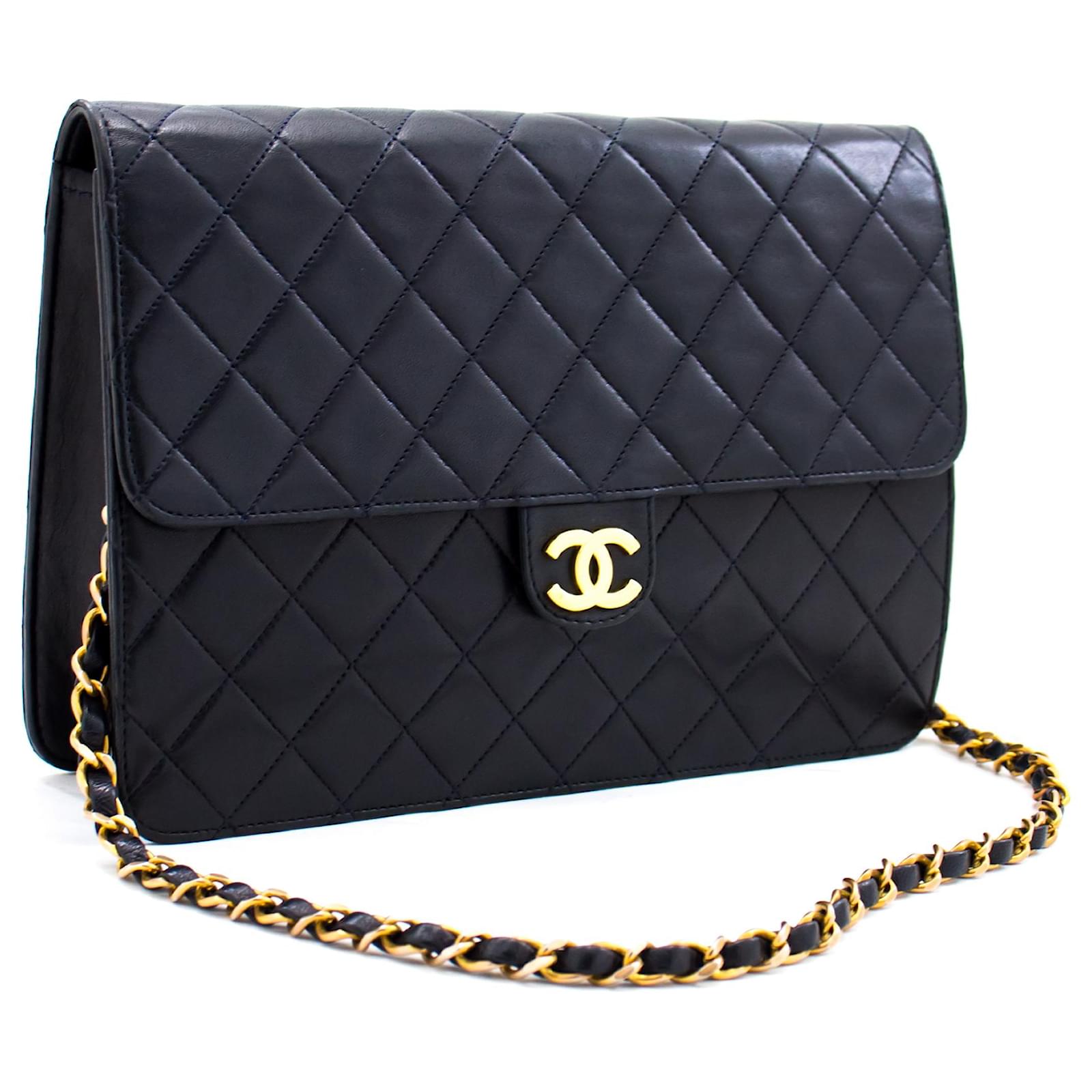 CHANEL Chain Shoulder Bag Clutch Navy Quilted Flap Lambskin Navy