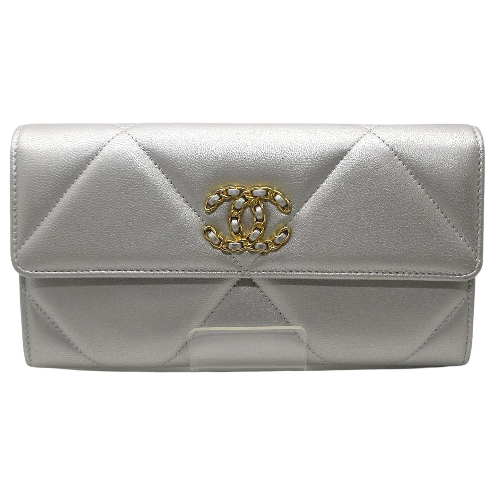 Chanel wallet Grey Leather ref.408936 - Joli Closet