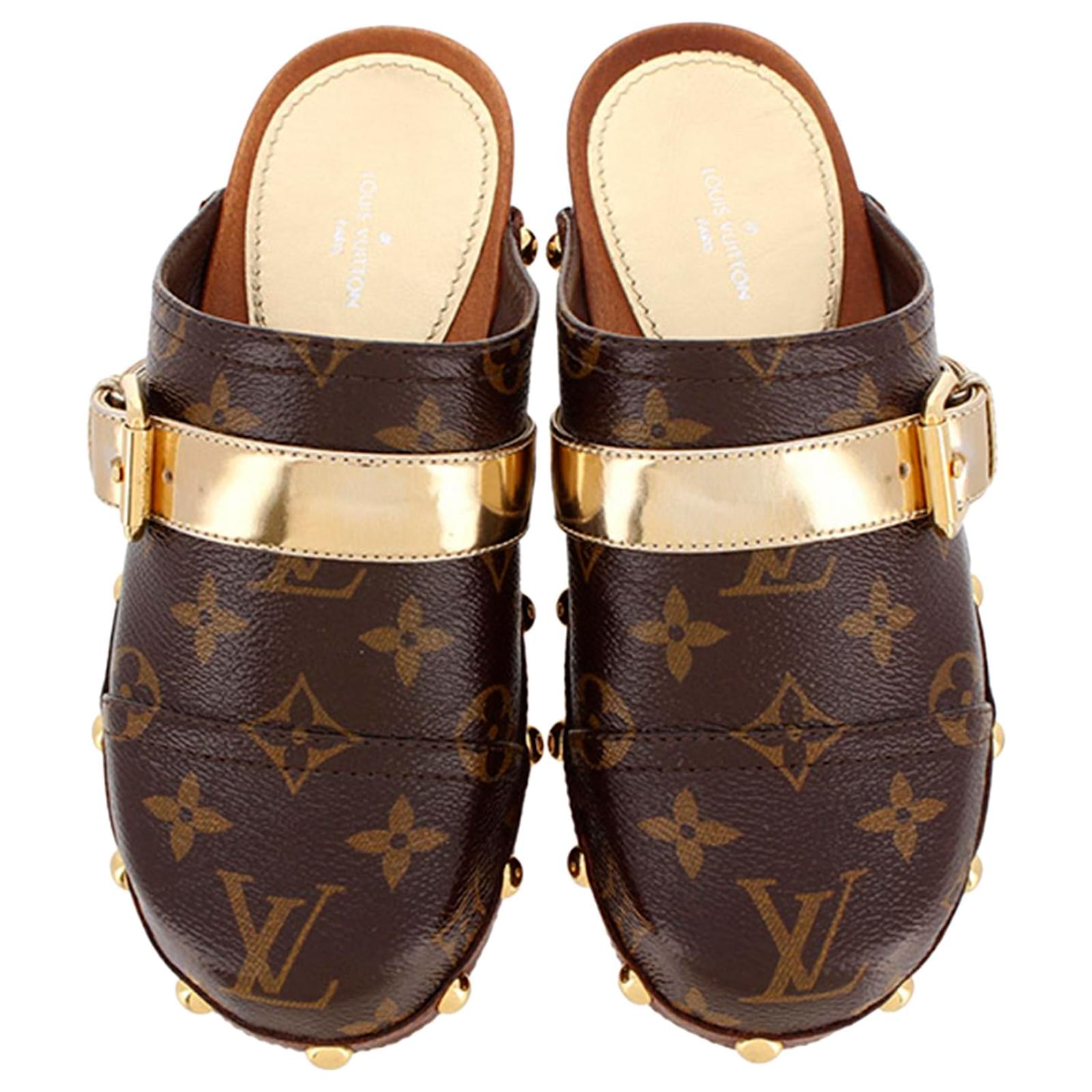 Louis Vuitton flat shoes Light brown Fur ref.259300 - Joli Closet