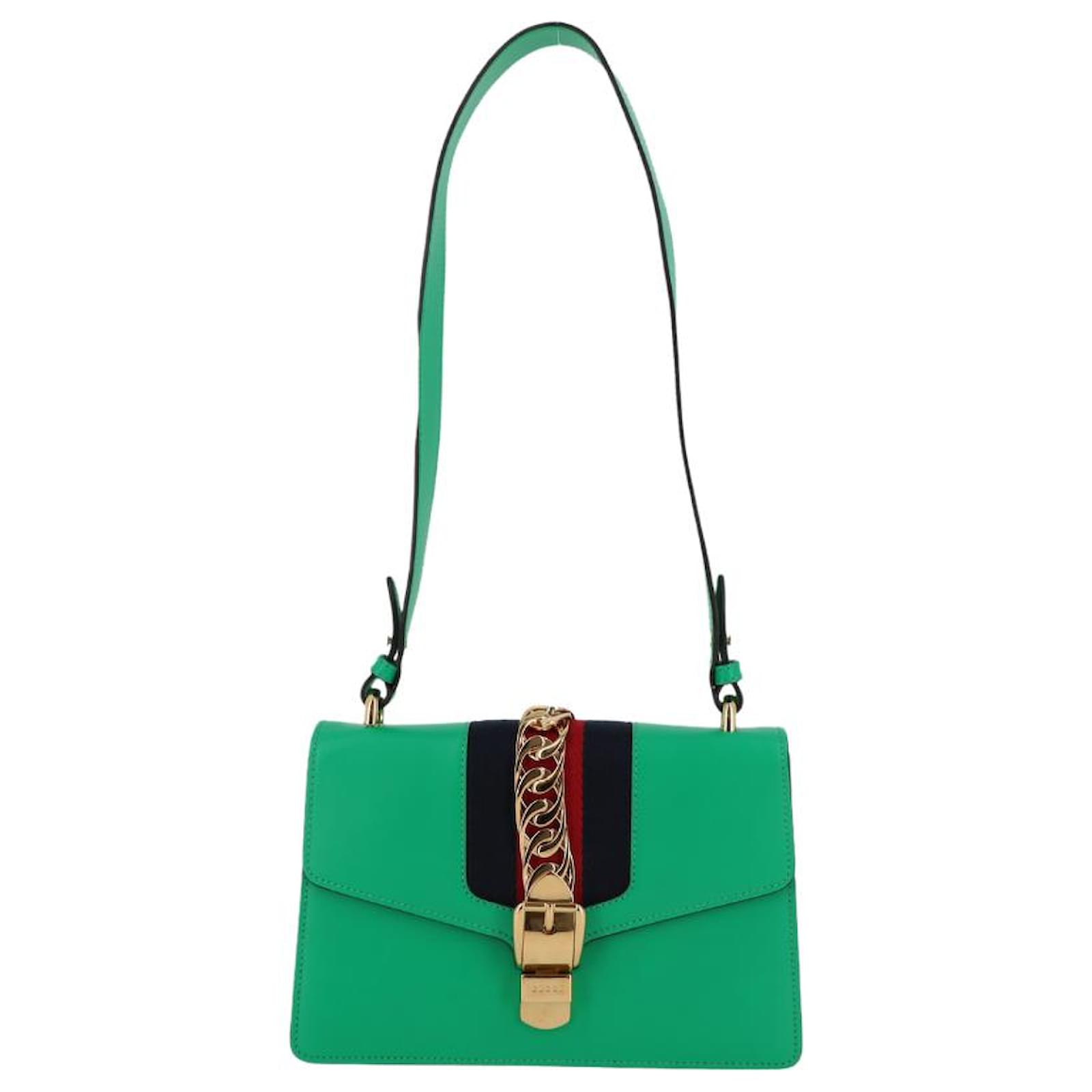 Gucci Sylvie Green Leather ref.409830 - Joli Closet