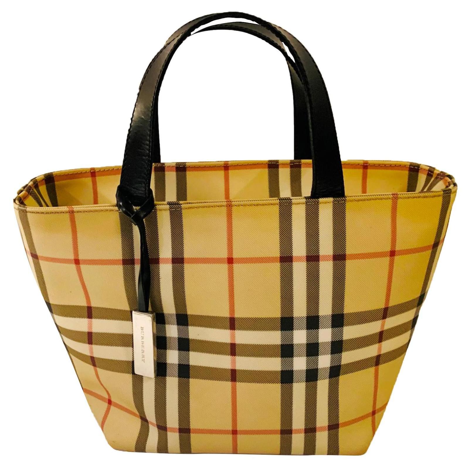 Vintage Burberry tote from canvas and leather Multiple colors Khaki Cloth  ref.466113 - Joli Closet