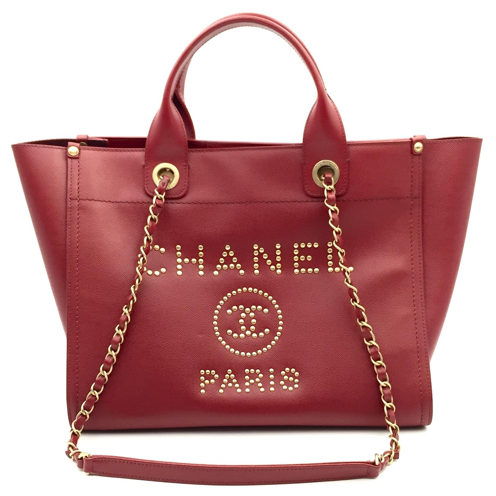 Chanel Deauville PM shopping tote bag in red caviar leather ref.410098 -  Joli Closet