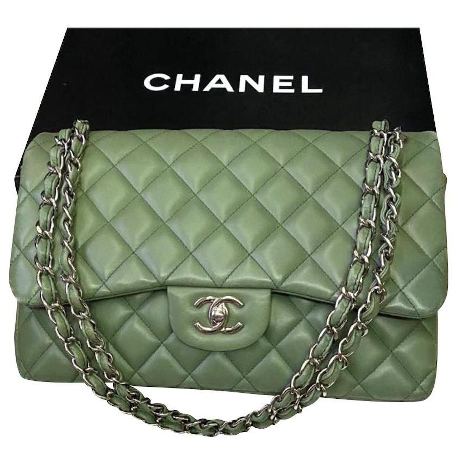 Chanel Jumbo Timeless Classic flap bag Olive green Leather ref