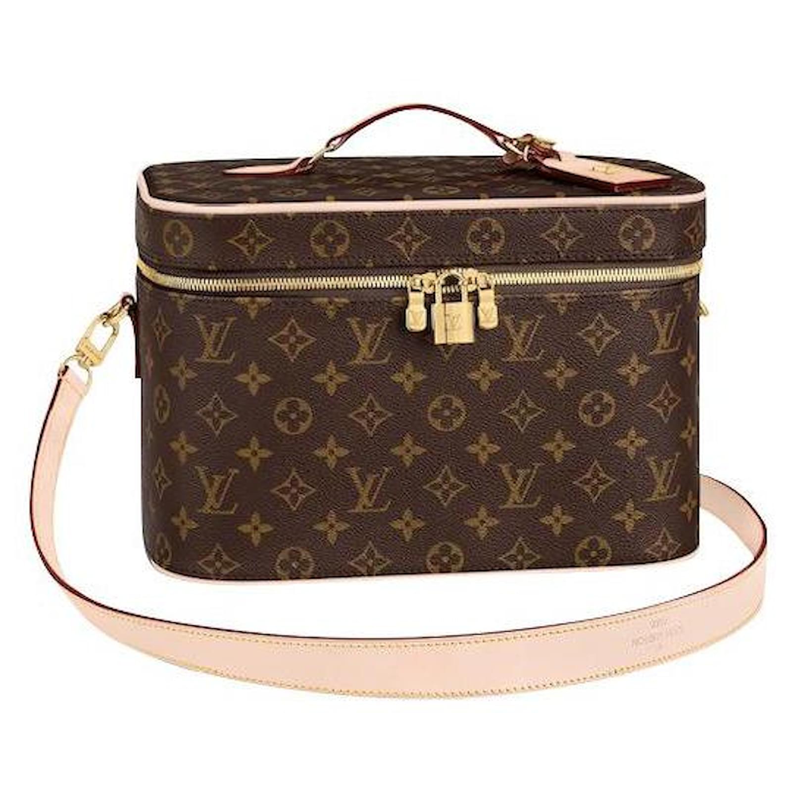 Louis Vuitton passy new chain bag New Brown Cloth ref.262290 - Joli Closet