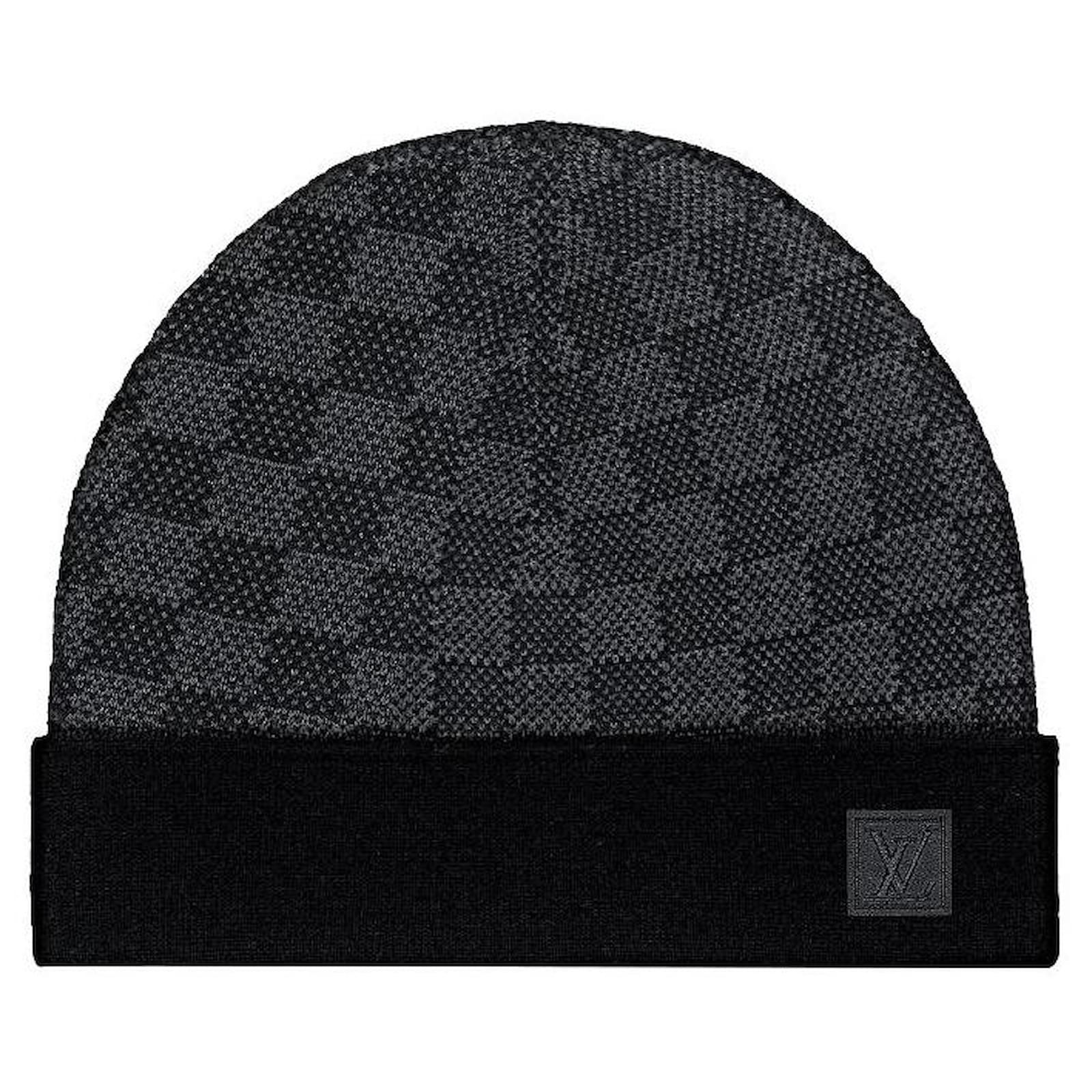 Chapeau / bonnet Louis Vuitton Gris taille M International en Coton -  32805637